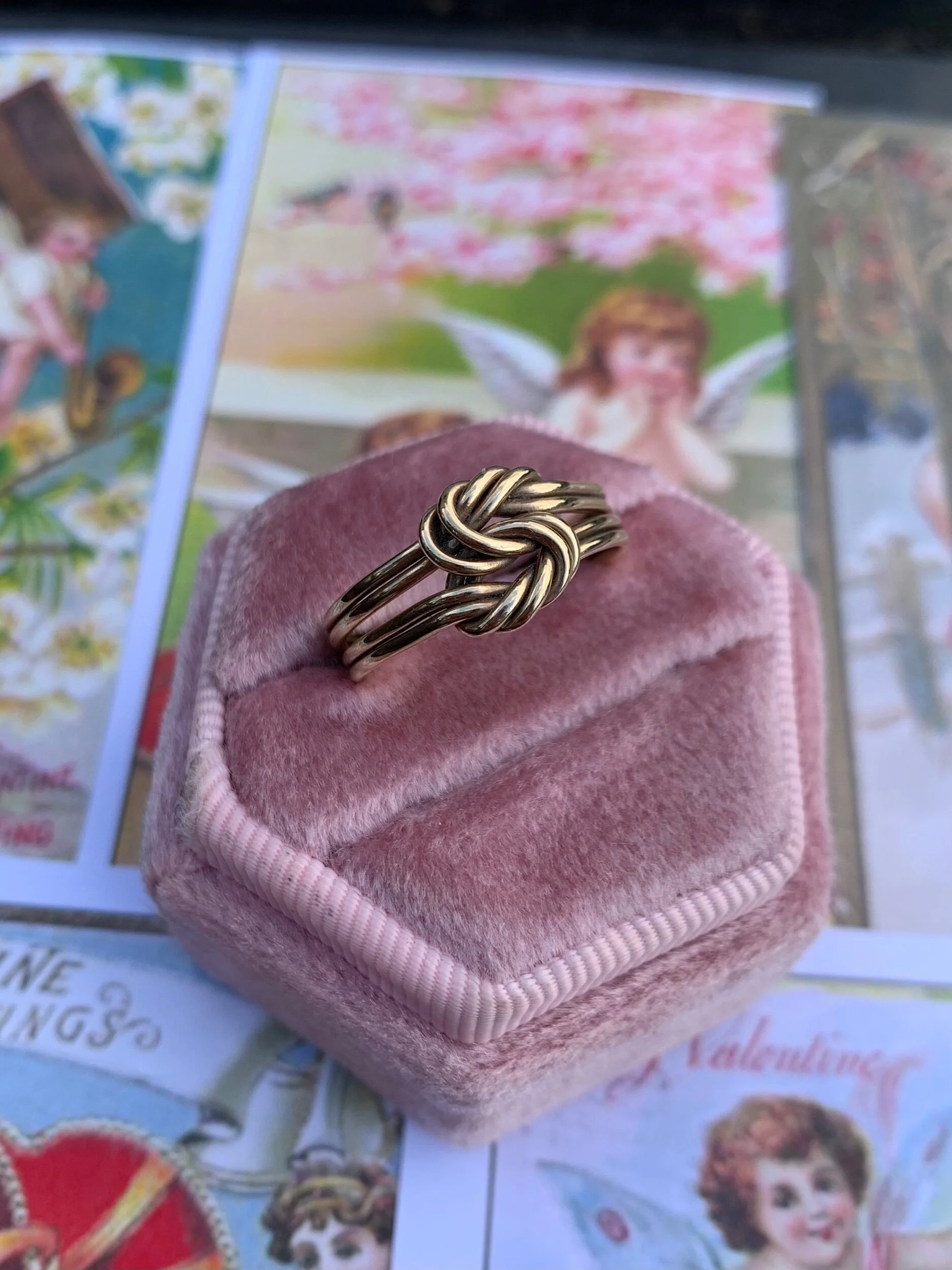 E34C607F-228E-4CB0-97D8-852F059C1CDA