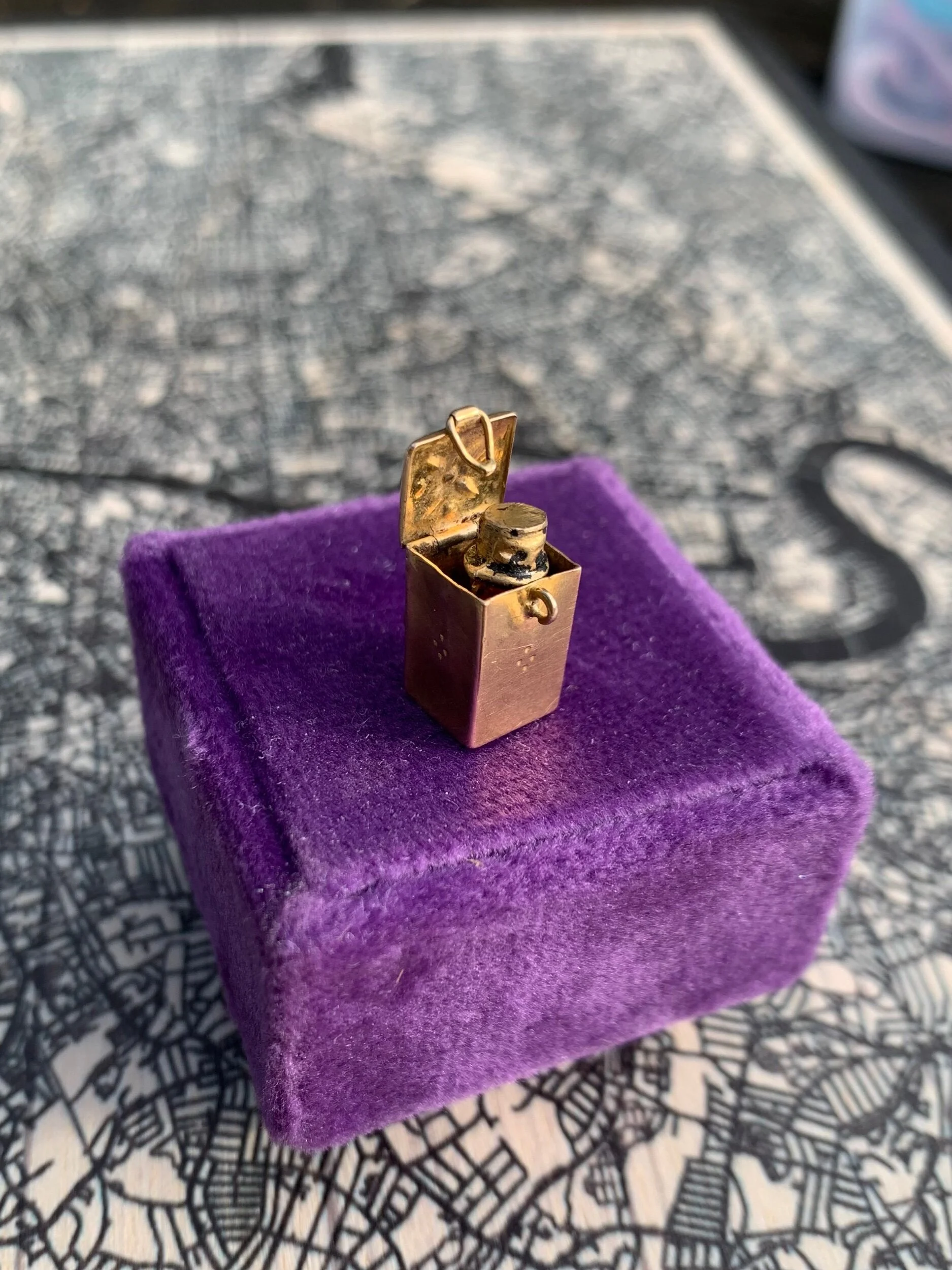 03DF5C07-66AE-424B-A563-BEDFAA8C3BEC