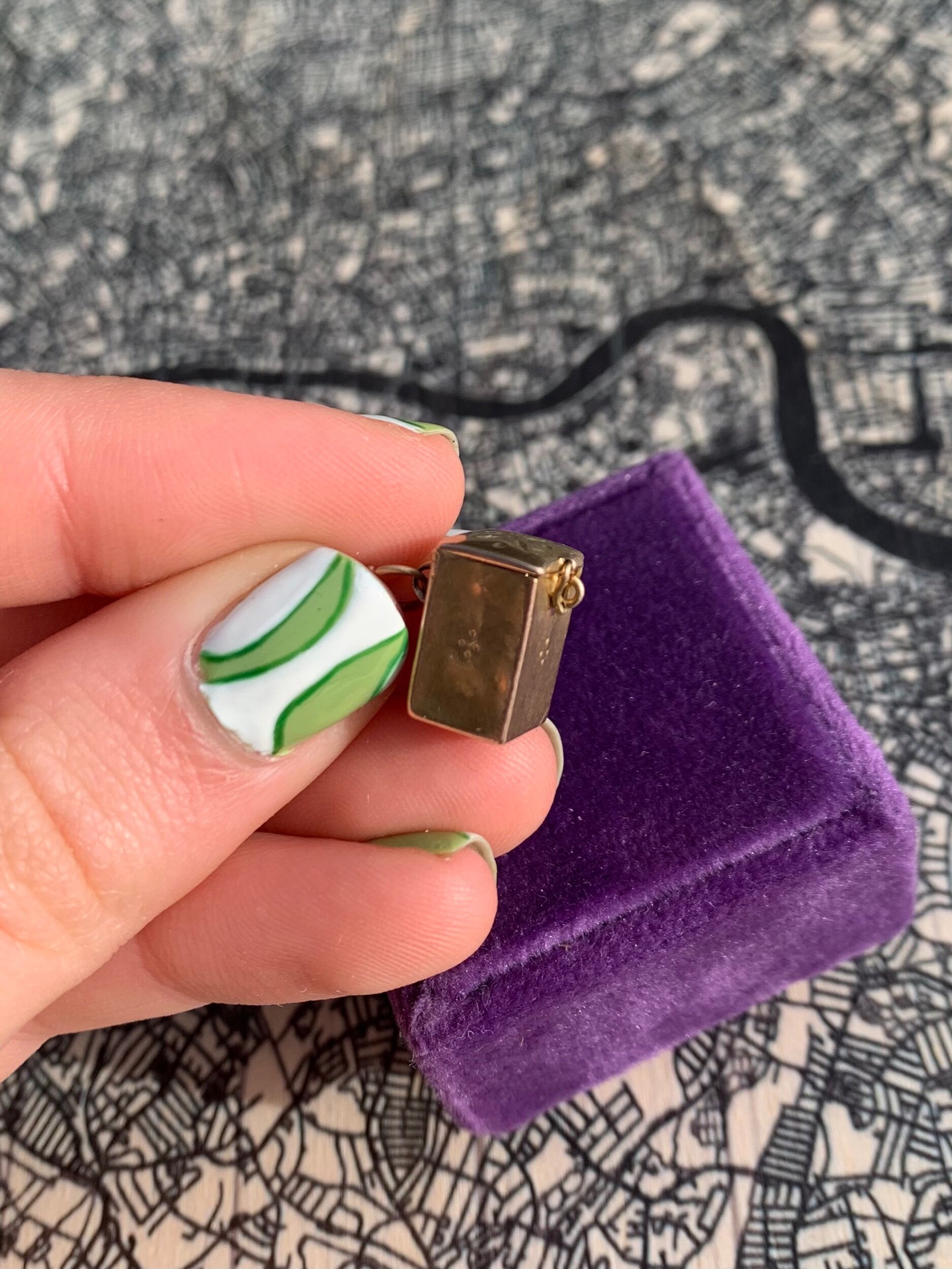 13BFFC70-E7A2-4C34-A54B-208CB09A5AB2