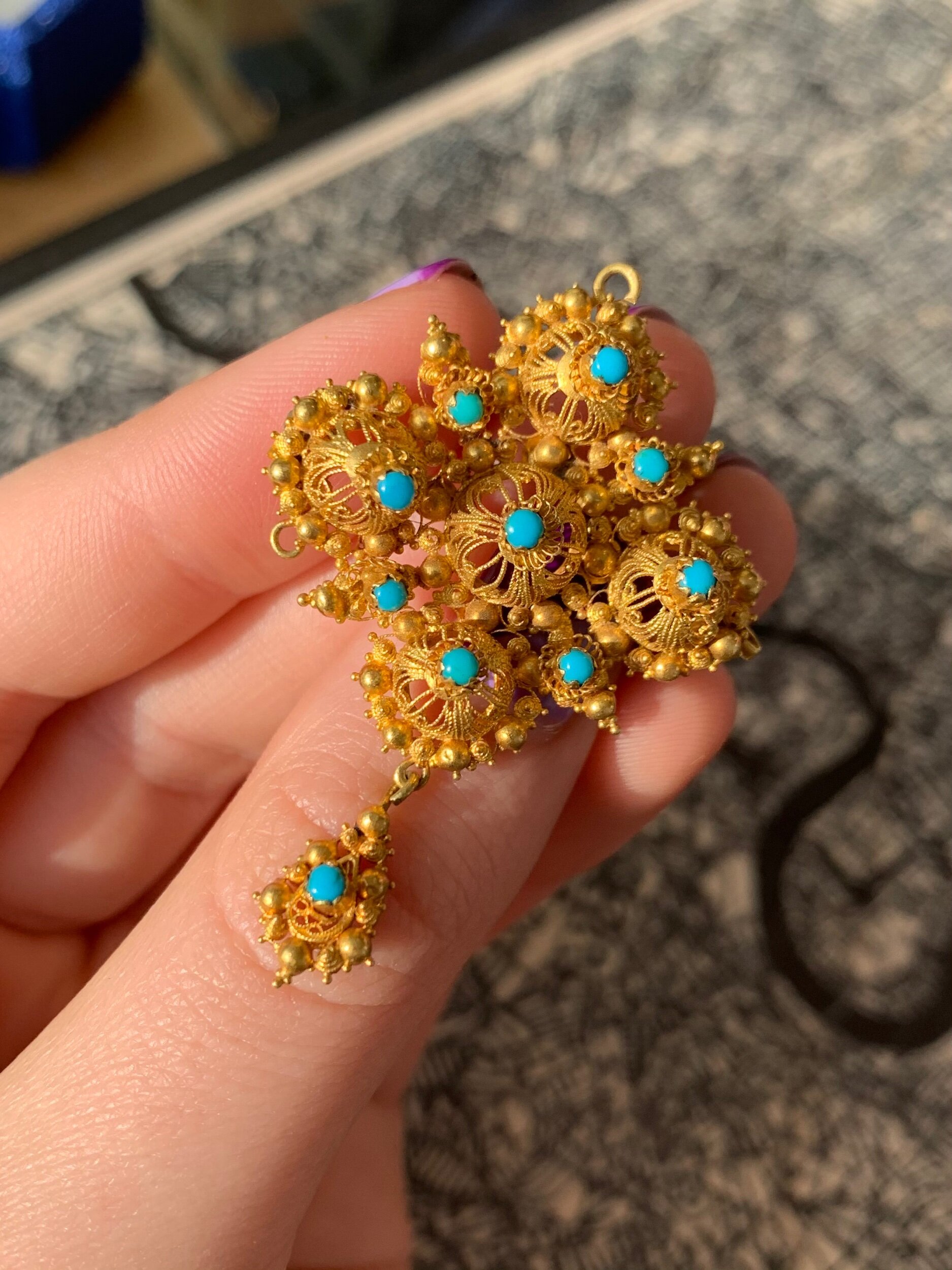 10270C51-EE50-41F0-AB62-C278D3F7DC52