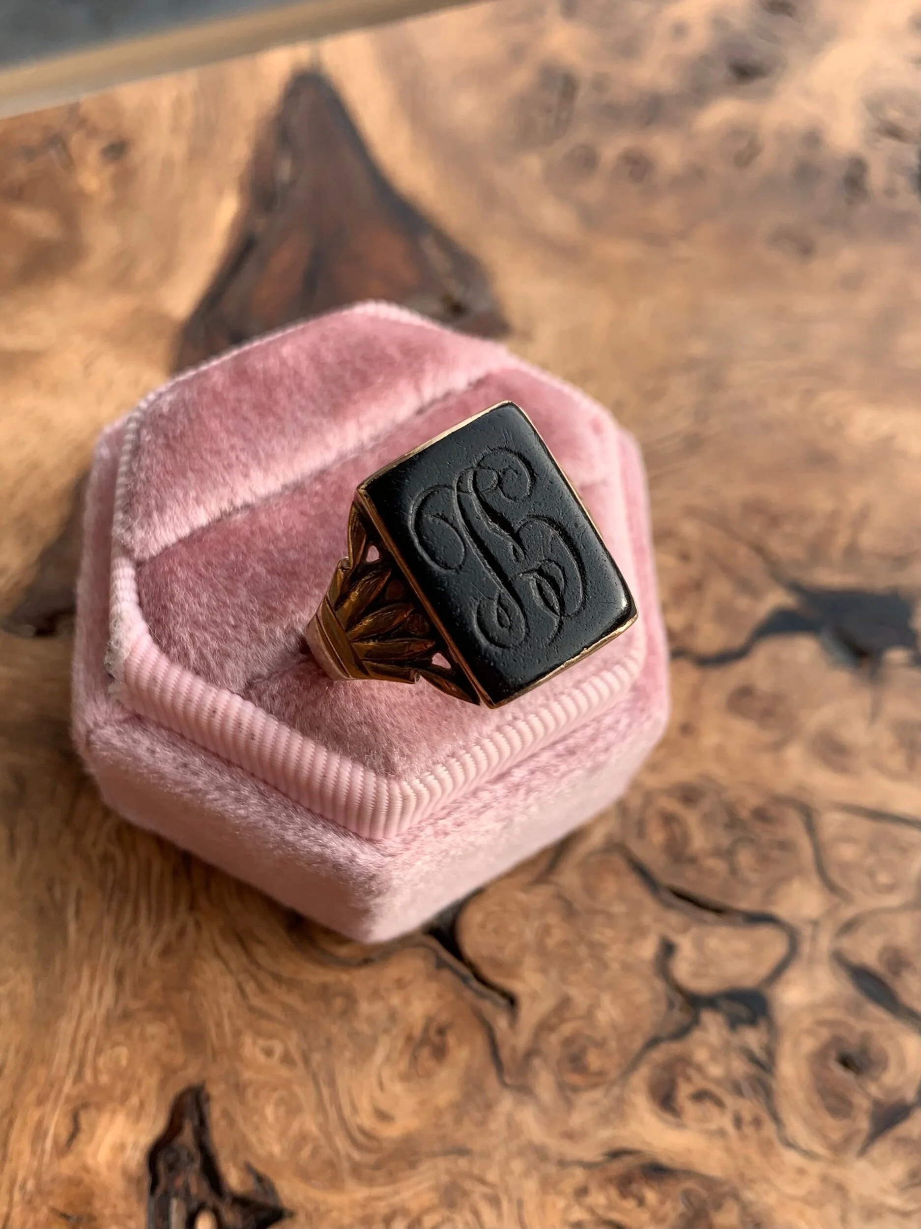 6045200B-1871-4572-B954-AC08F09A61BD