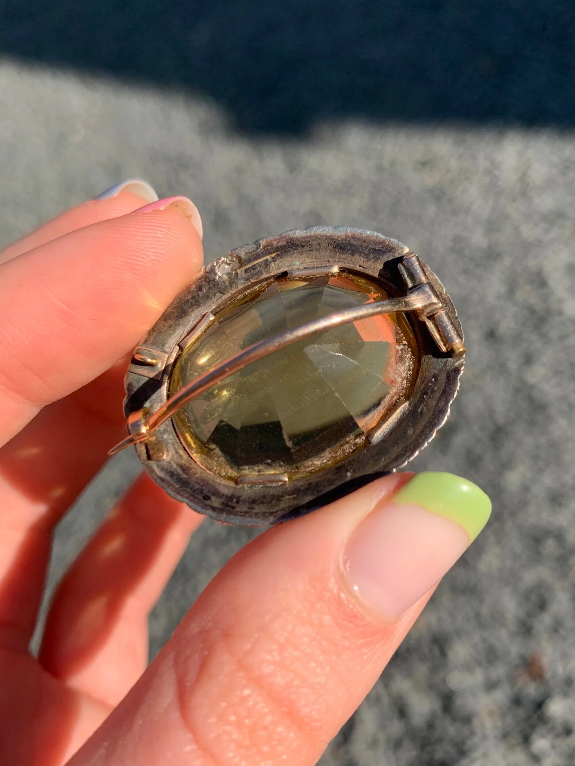 29E5F12B-6E14-4749-B629-775C66B71947