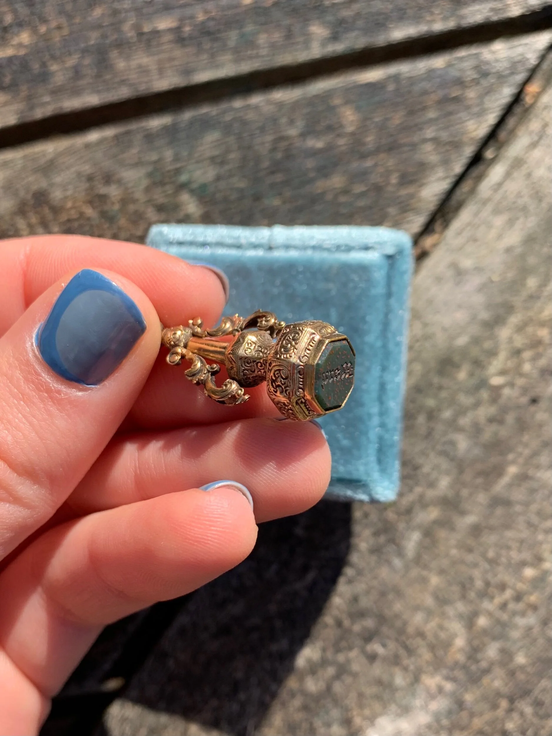 279E9F93-5519-4C66-8C71-20A2E1D79FCB