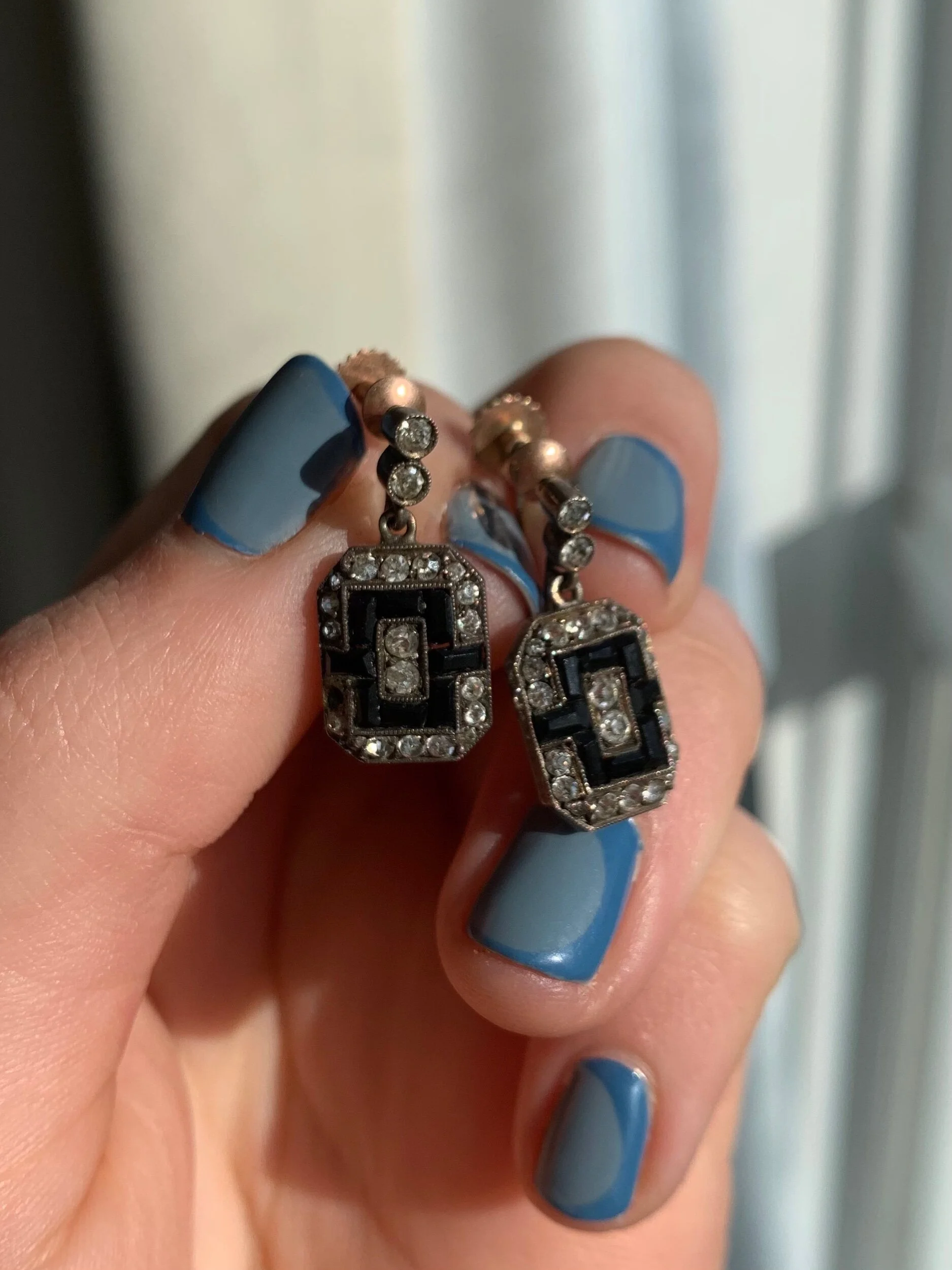 EDA7C67B-D3EB-4B7F-B2E6-76FC24155D55