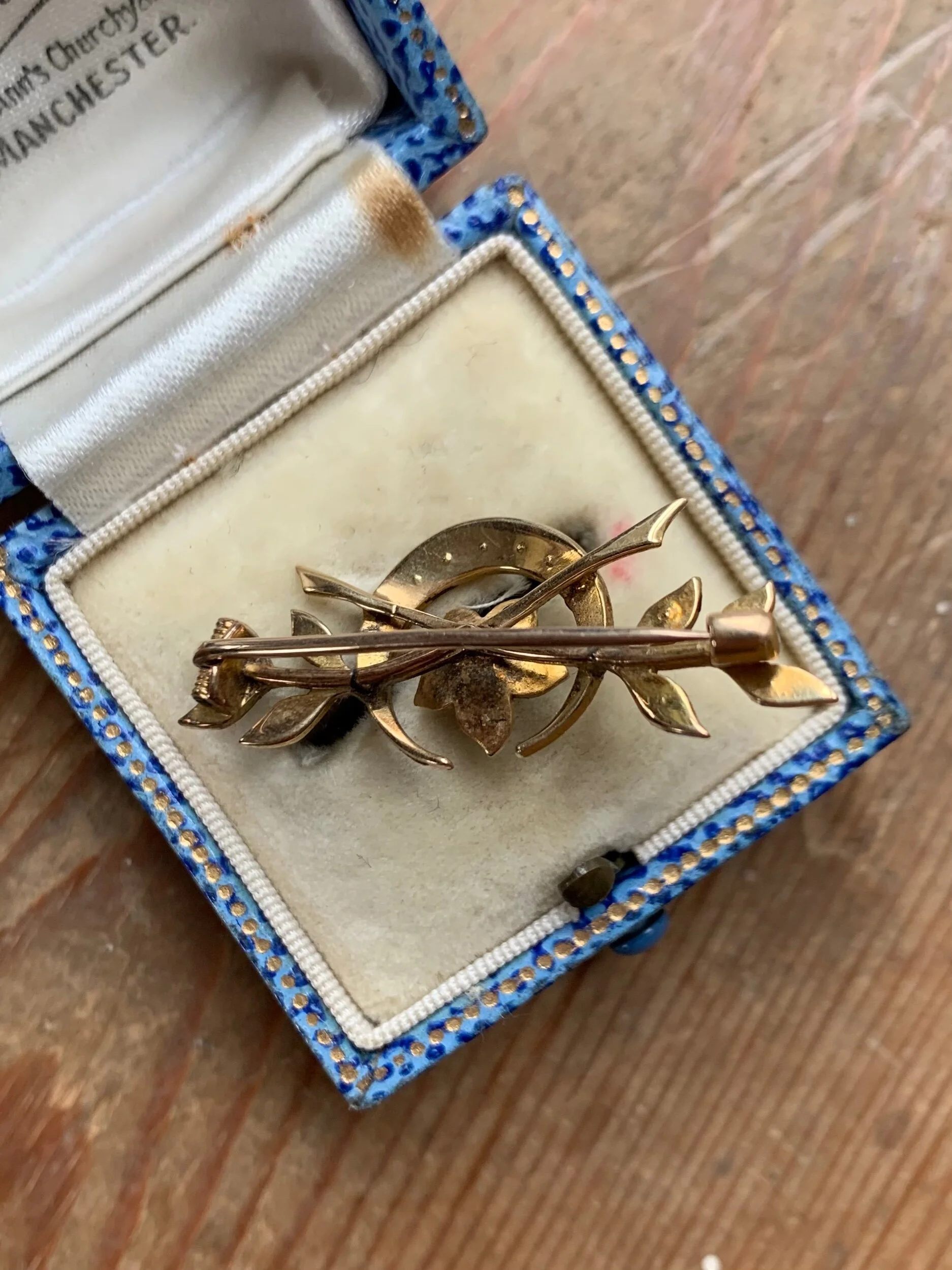 72CB8DEE-7BCB-4308-A784-6BCB653712A2