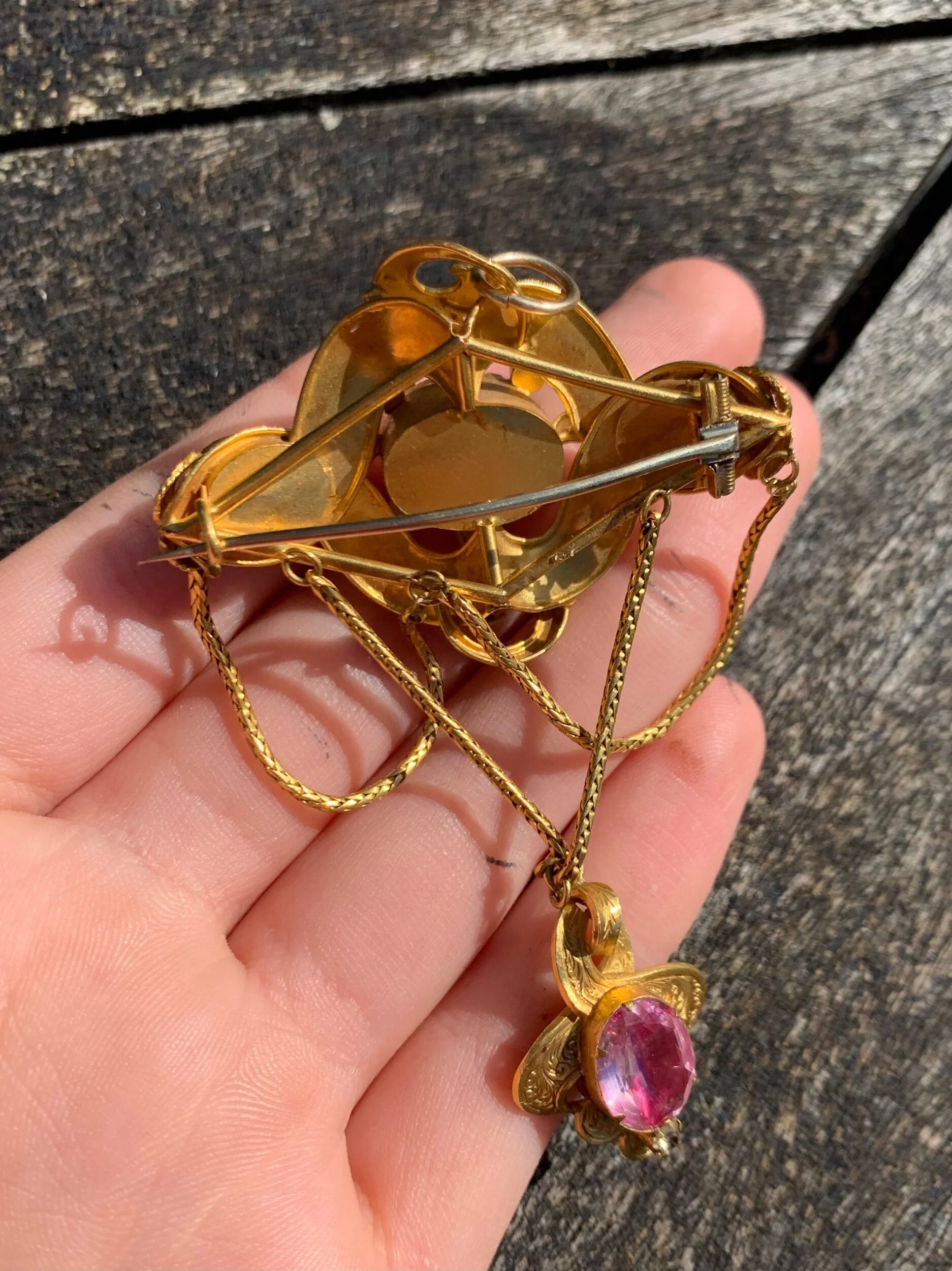 383EB380-2C2F-4BA5-BE30-1C856533BA21