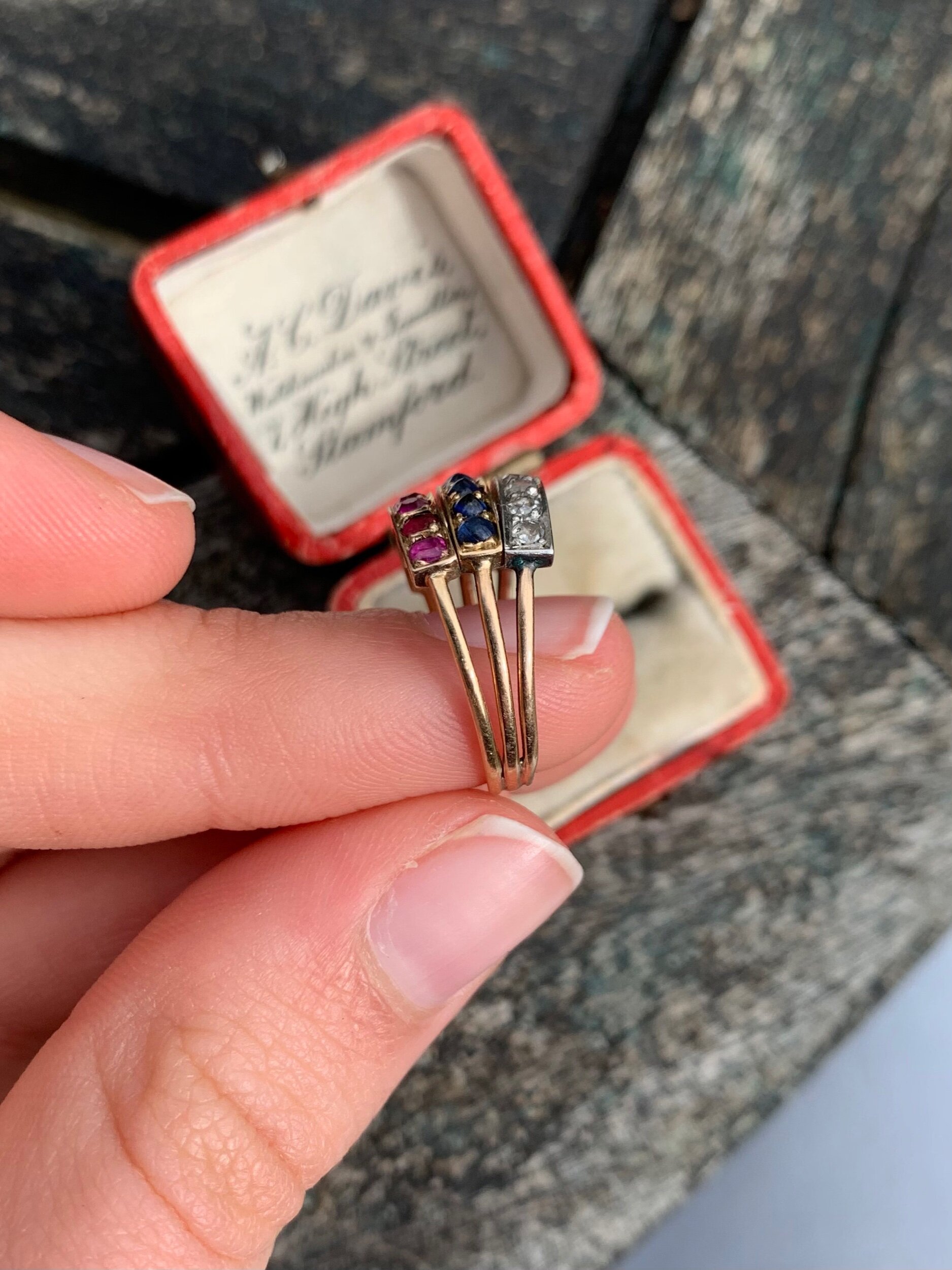 3C37E591-BC74-41C8-9559-ECA77237C870