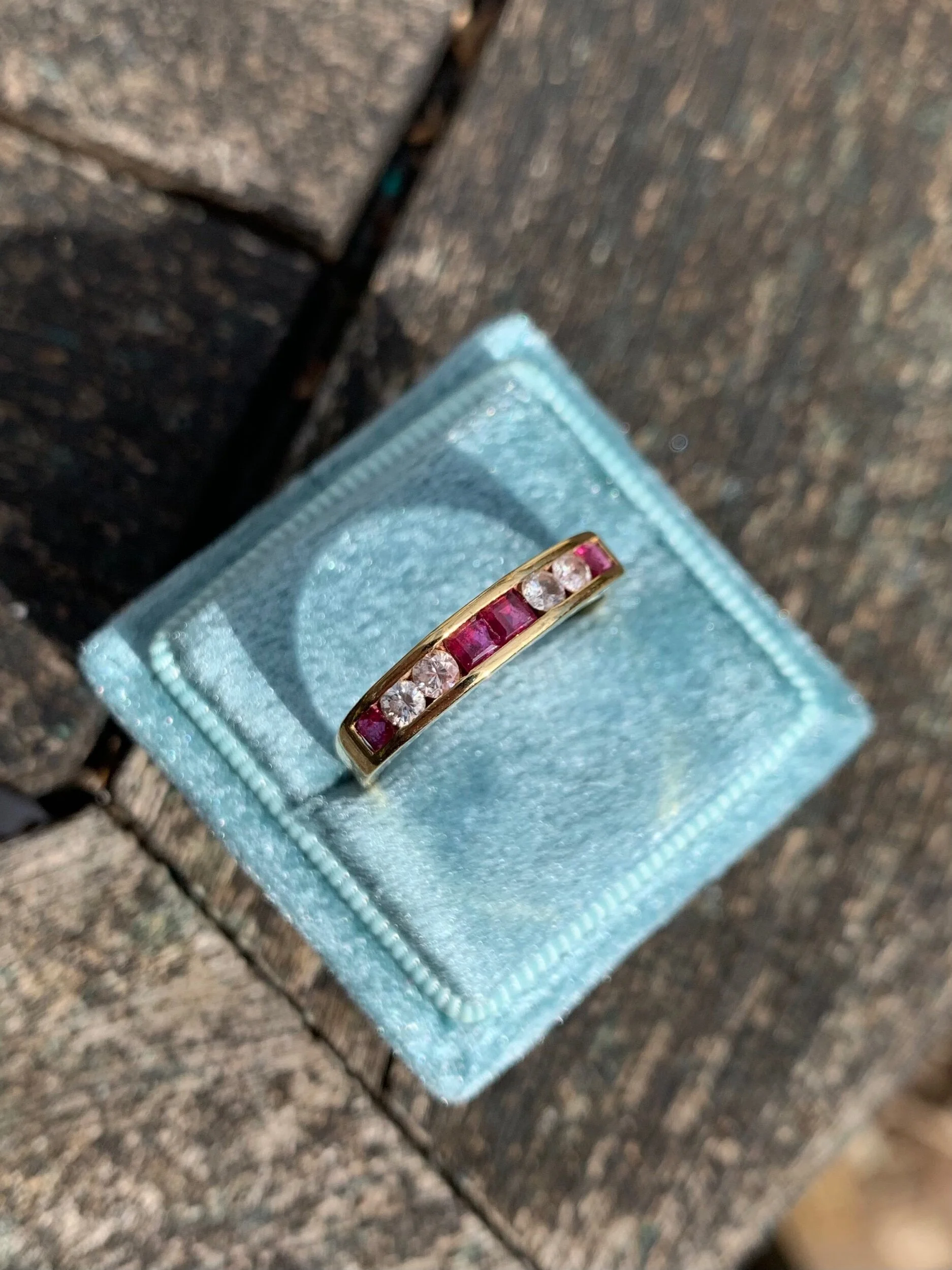 E4ECB831-C2A8-4A56-AA04-FFF8C97C8C53