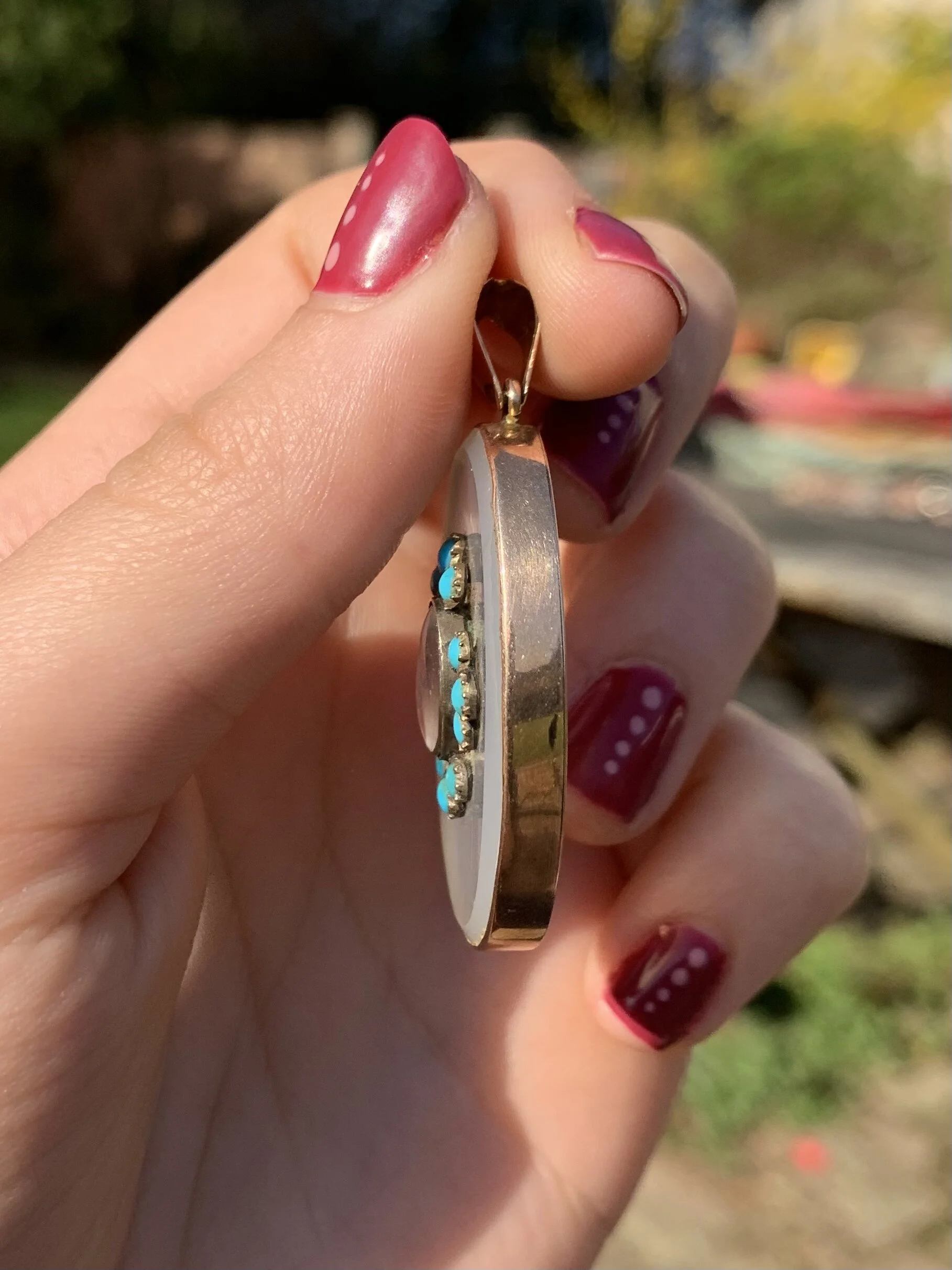 2EABFEFC-E03F-4541-A849-EE7FE59D88E0