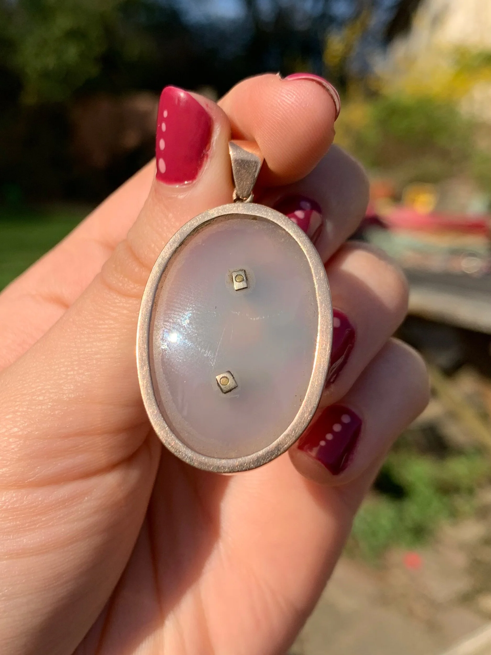 E630CC71-19A1-41A8-9CD0-6EBE24012D4E