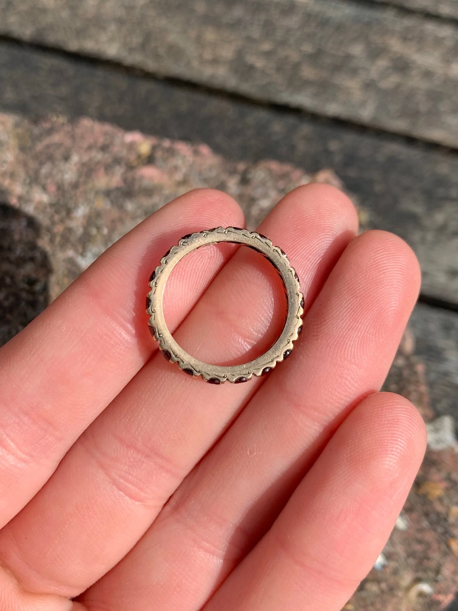 9683F51C-B834-43F6-BEAF-E504E39767D0