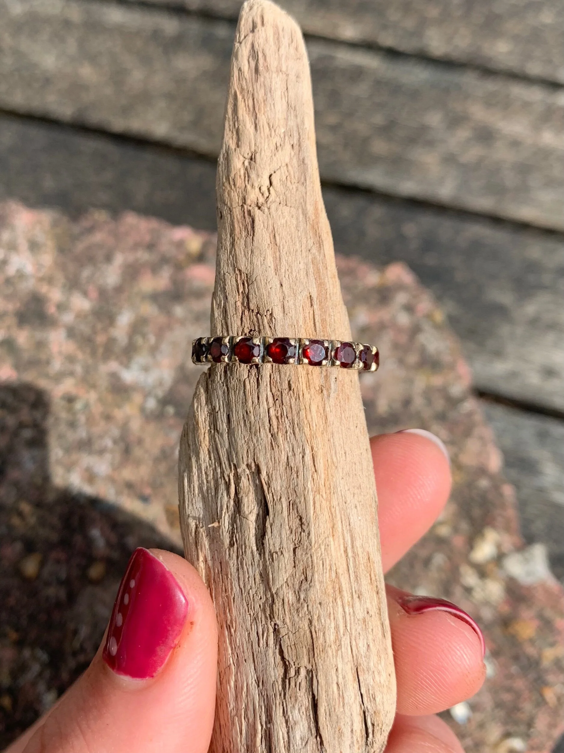 31BC13A2-05F3-447F-9AE5-F46A4CAF2D4F