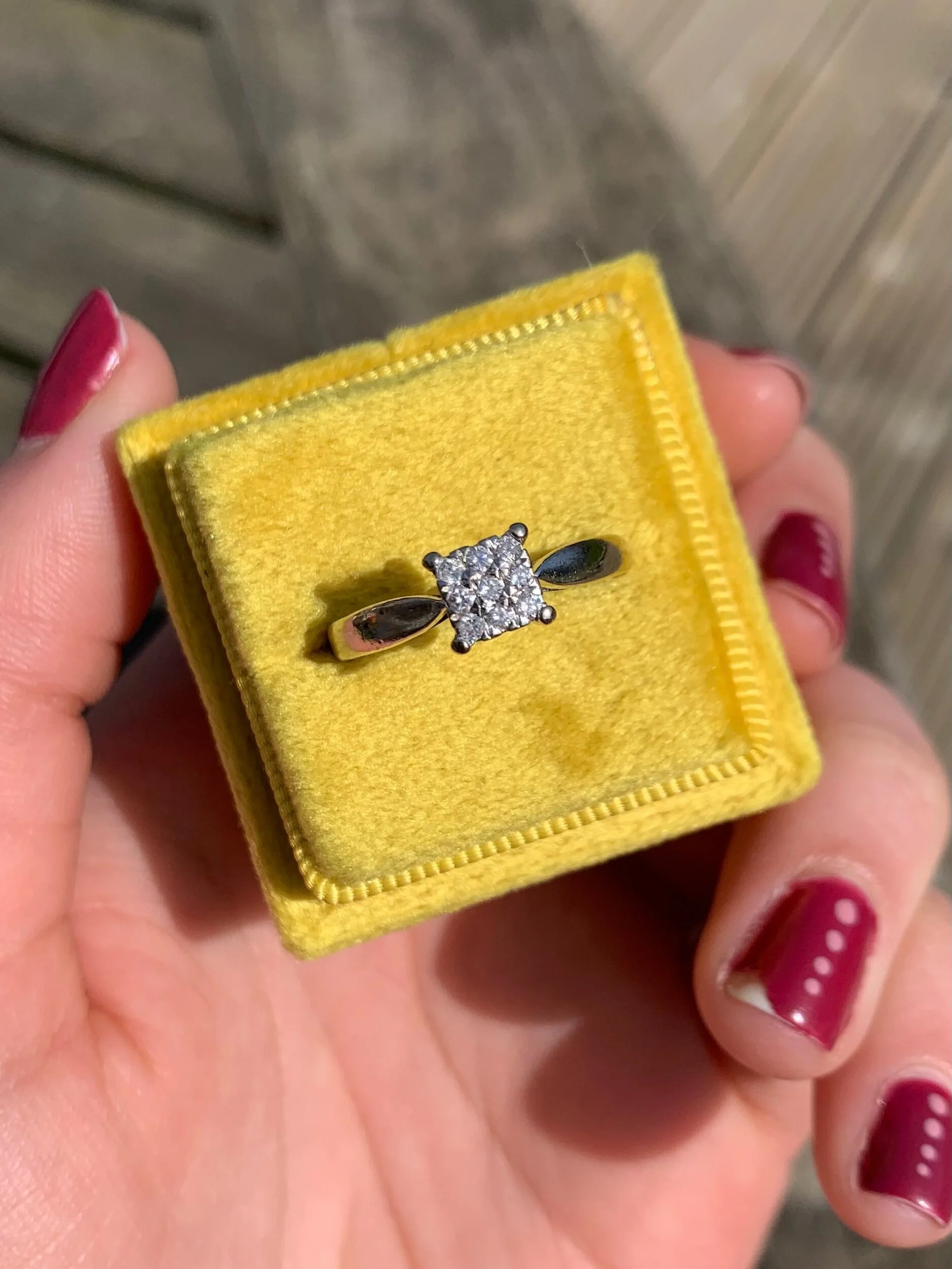 6FF9FEFF-6F05-4B78-9984-522B5F5A41C9