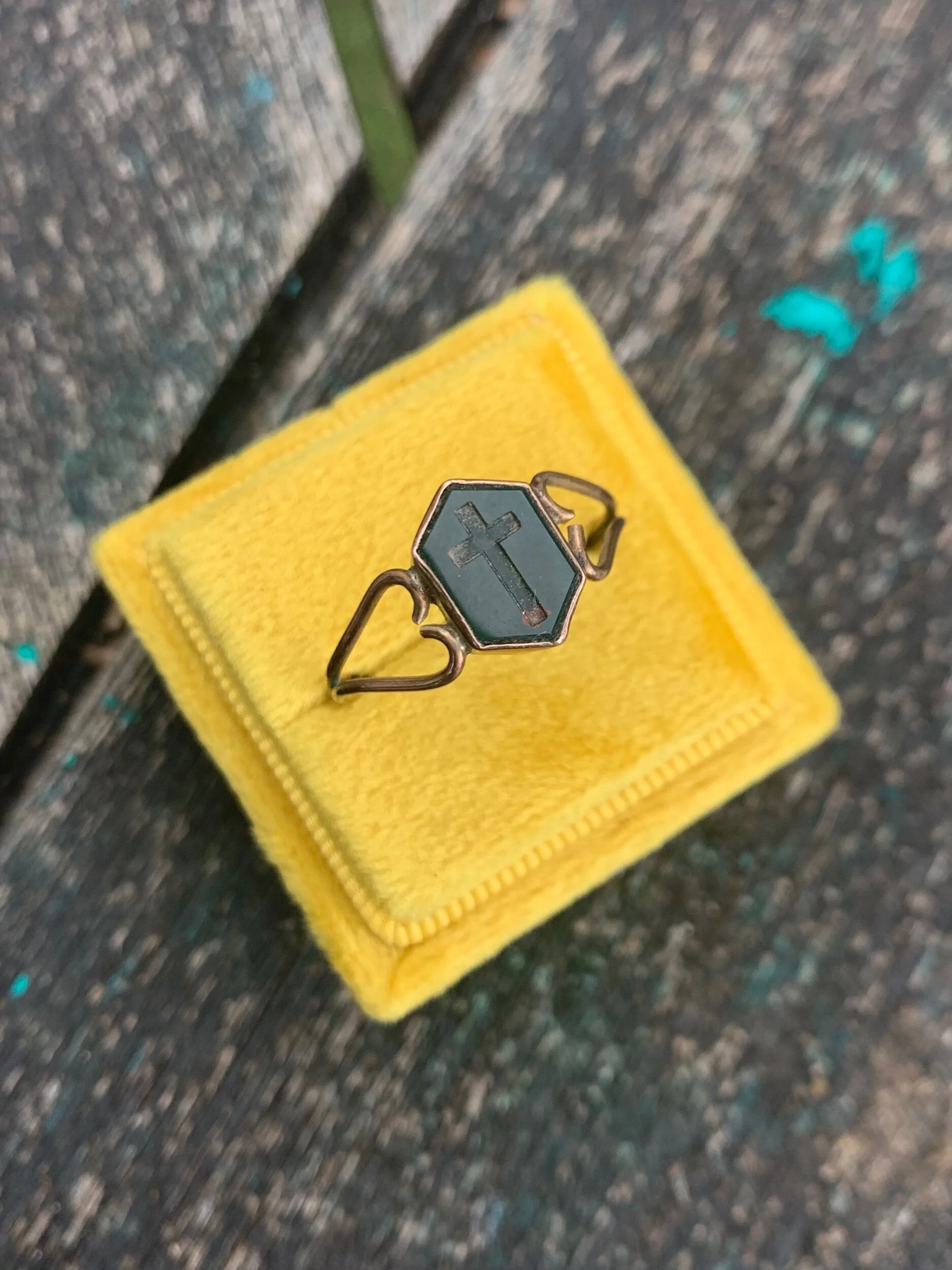 1F2937B2-96F4-44CA-B205-5D14F4411112