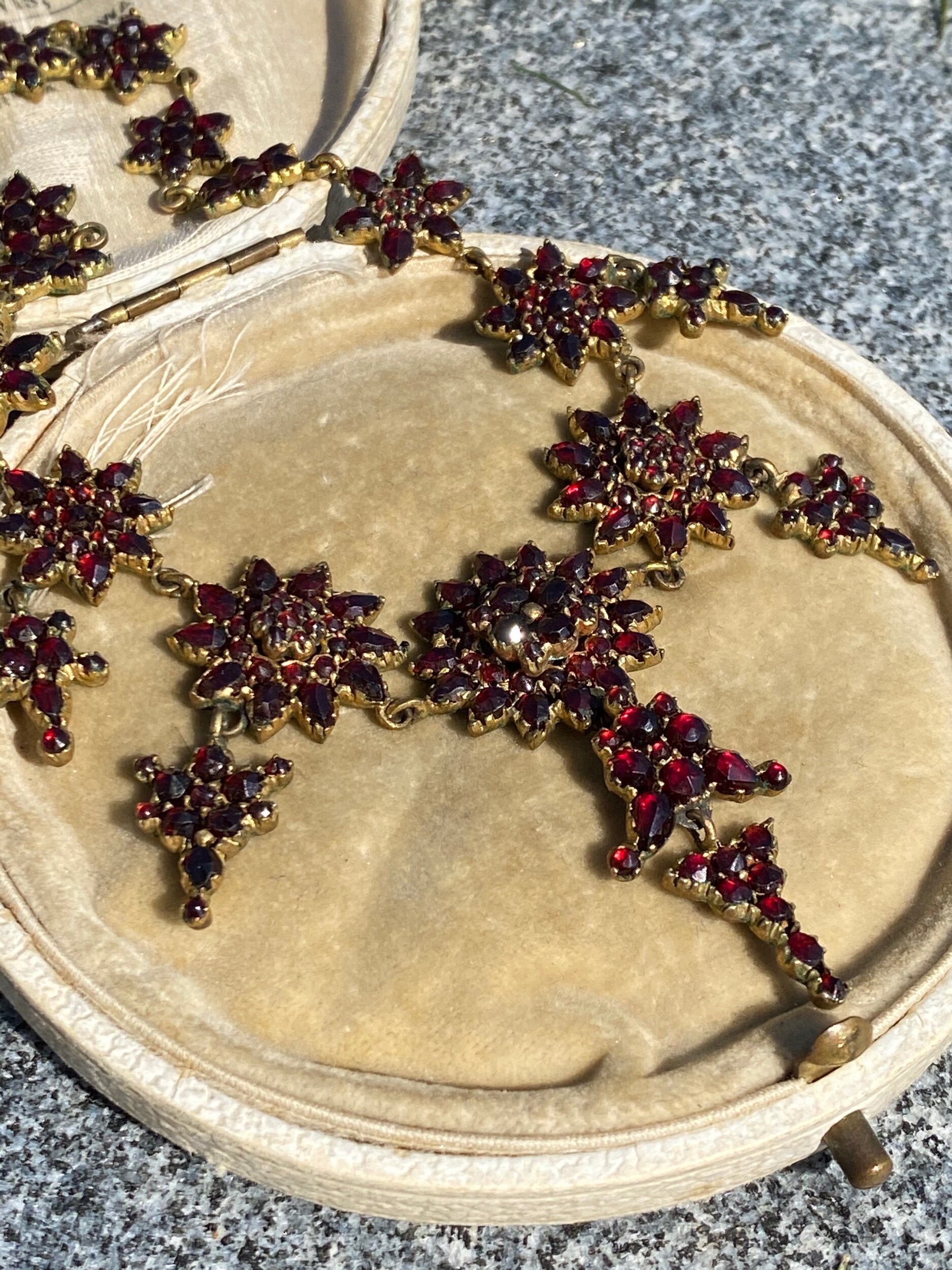 04A09CA1-0E87-4601-8EA8-455BB67A4BC9