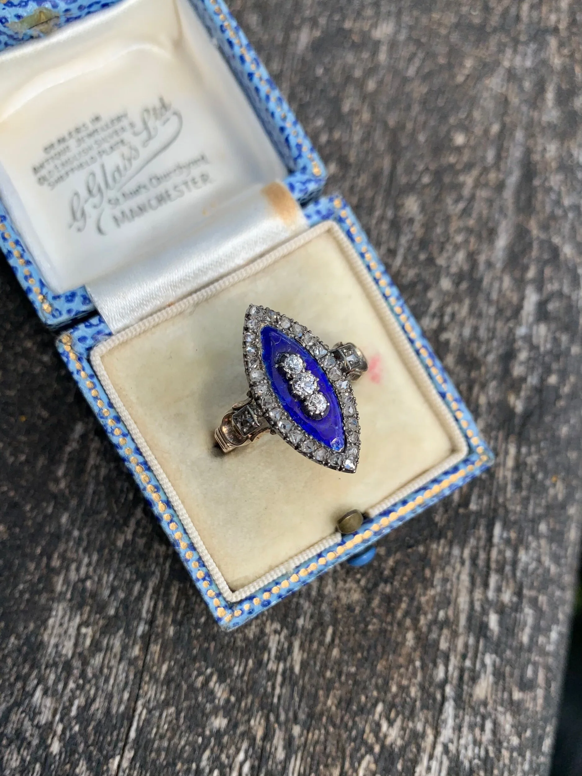 376EF42B-049A-4DF8-AE41-8F536954BE3D