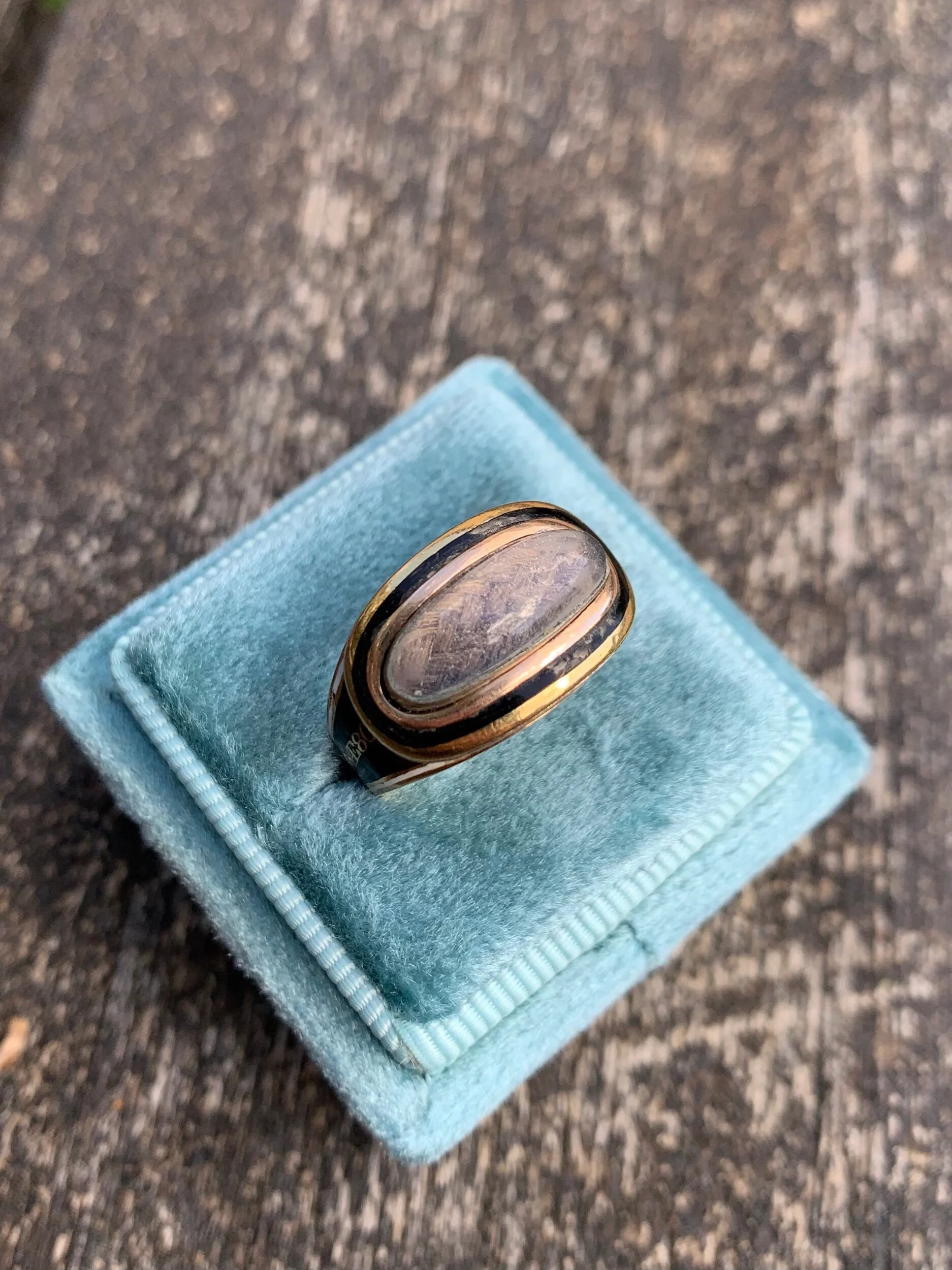 6CEFA5B4-58D8-4F03-8406-F72B18F79A63