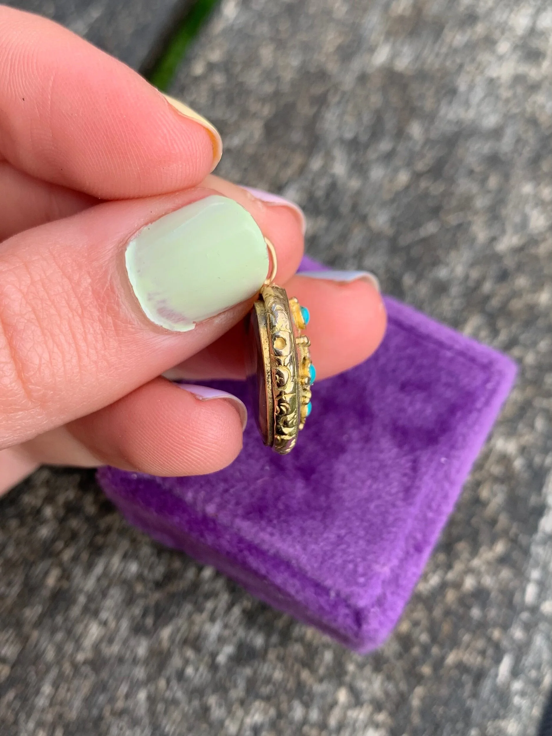 E7580783-80D7-40E2-9031-7B2B3BA92159