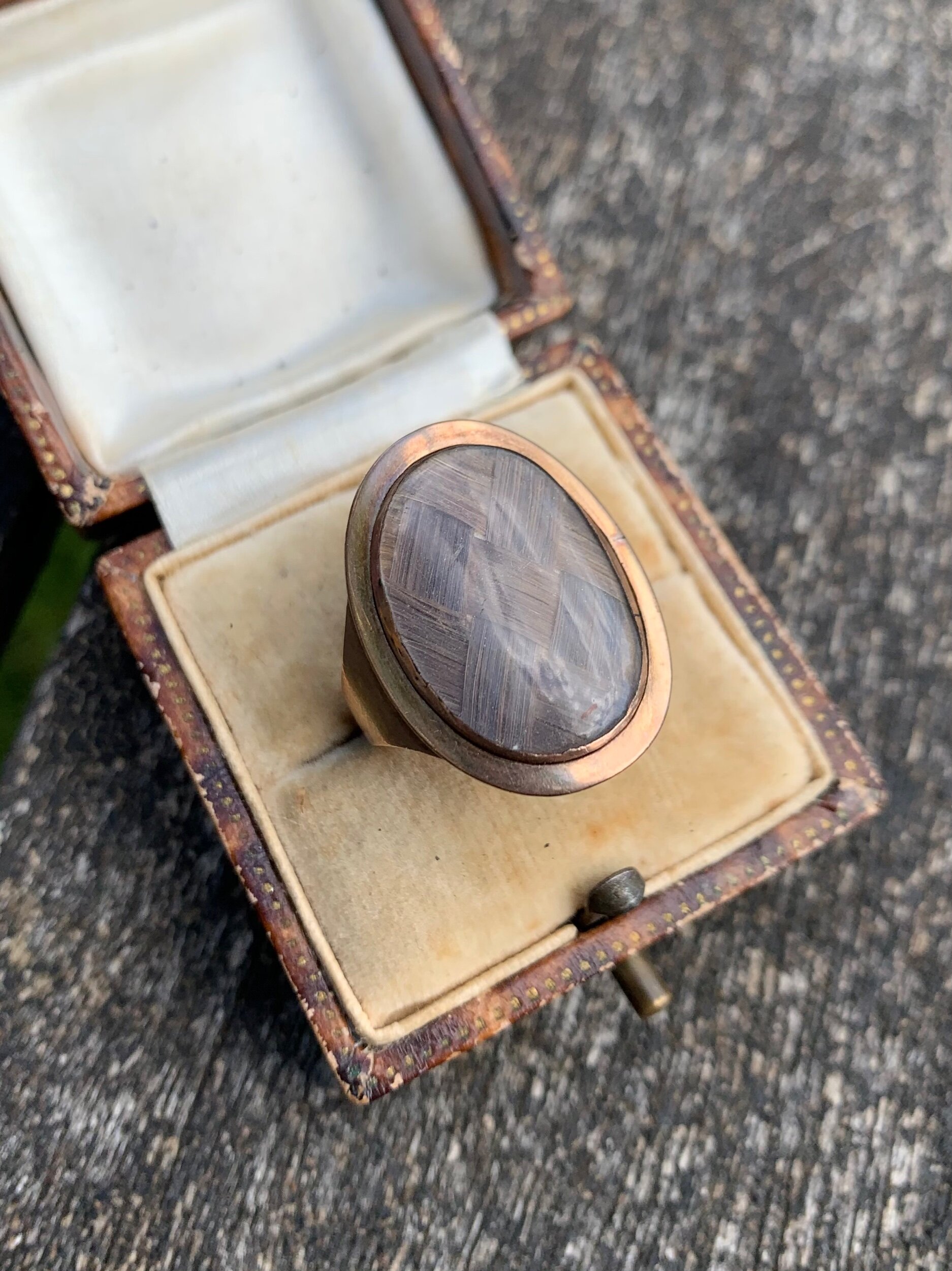 6360E3B8-3241-4AB4-A6A5-510DAB3C27DF