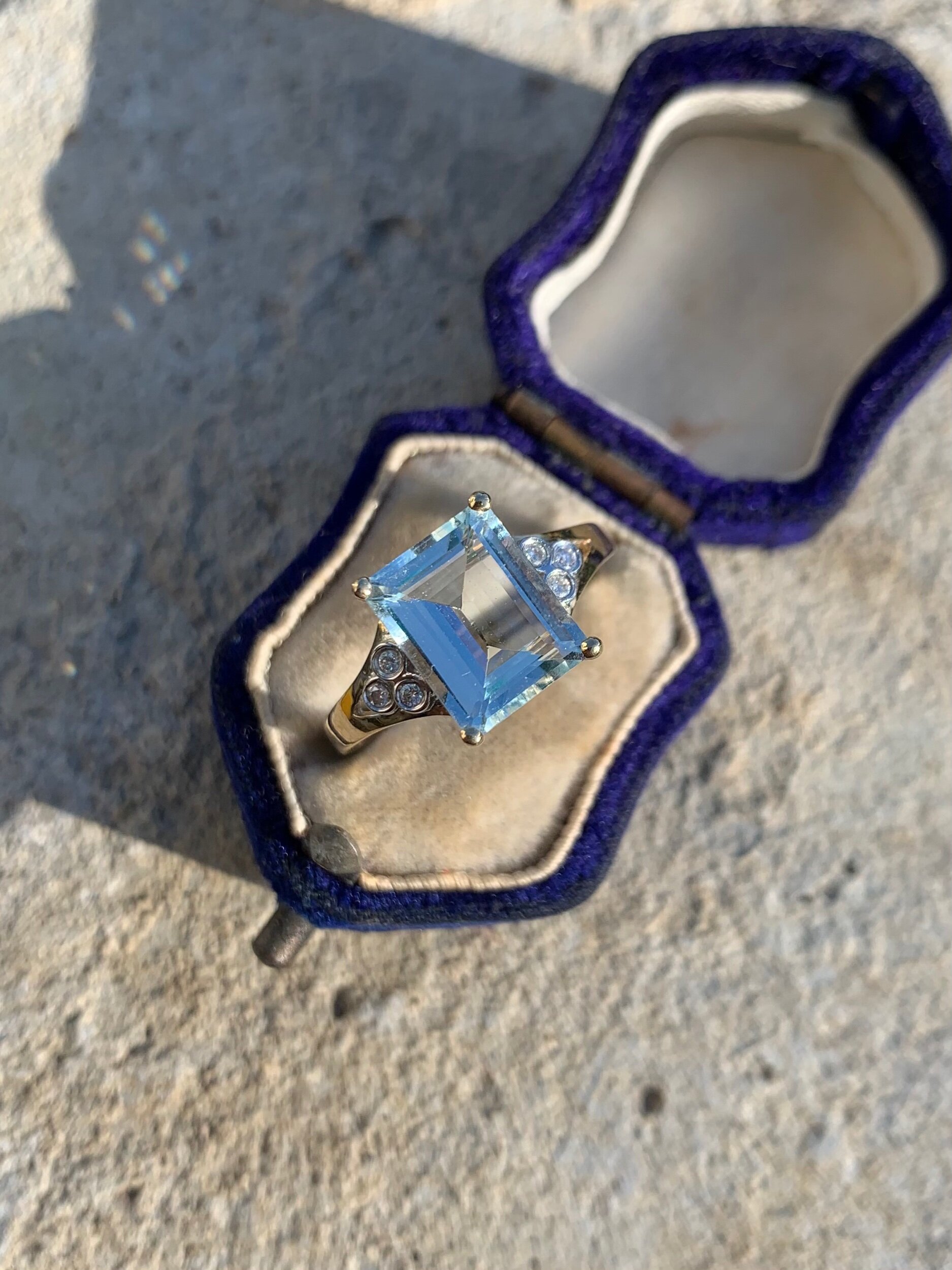 FADD07D2-892D-4FB0-8320-3B27397C0138