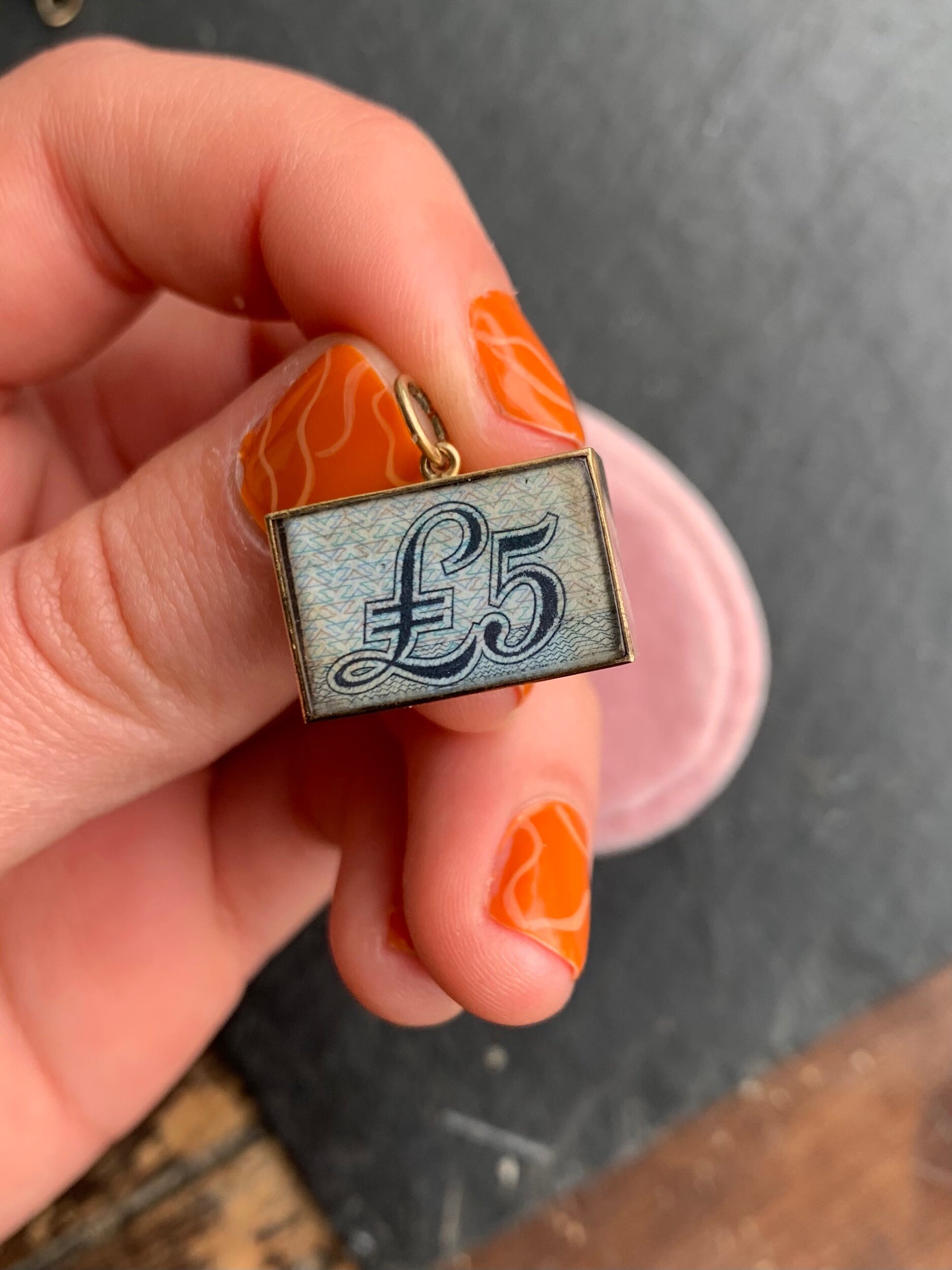 23FD2BEC-C733-4284-B3A0-12E365FE15D9