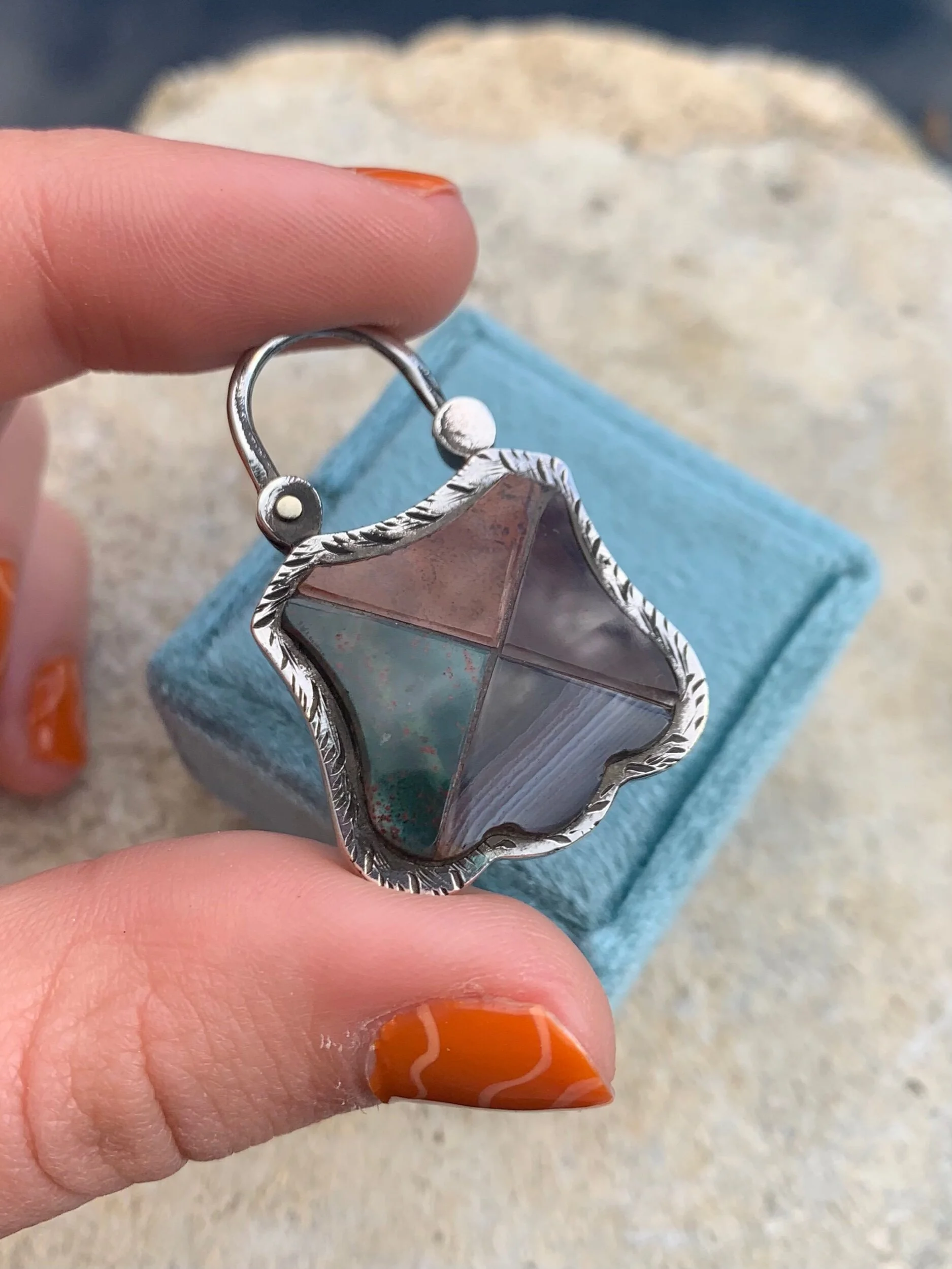 BD1F9021-4A7E-42D5-B39A-F6AAD359D248