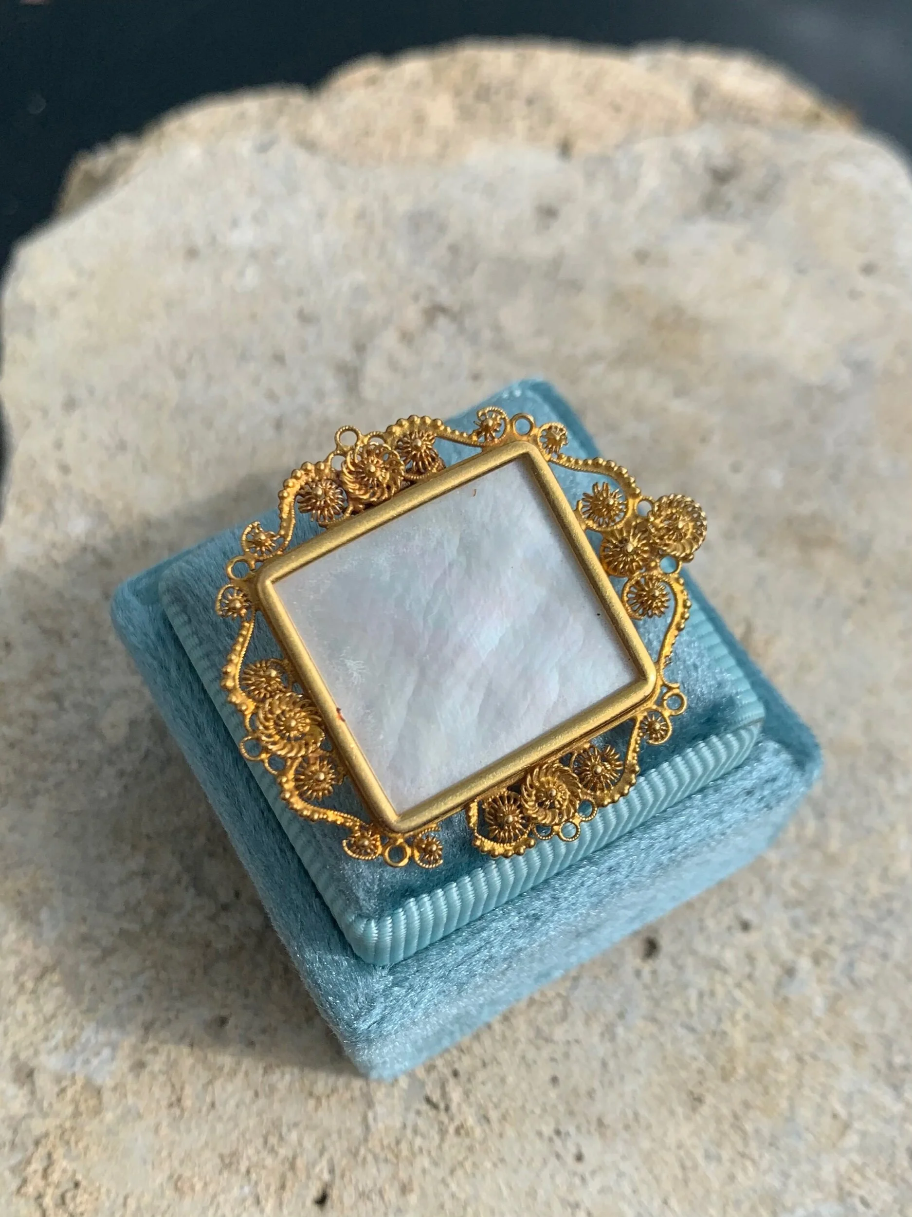 A79DC369-0BE6-4DDE-88B0-12D3FD0A8067