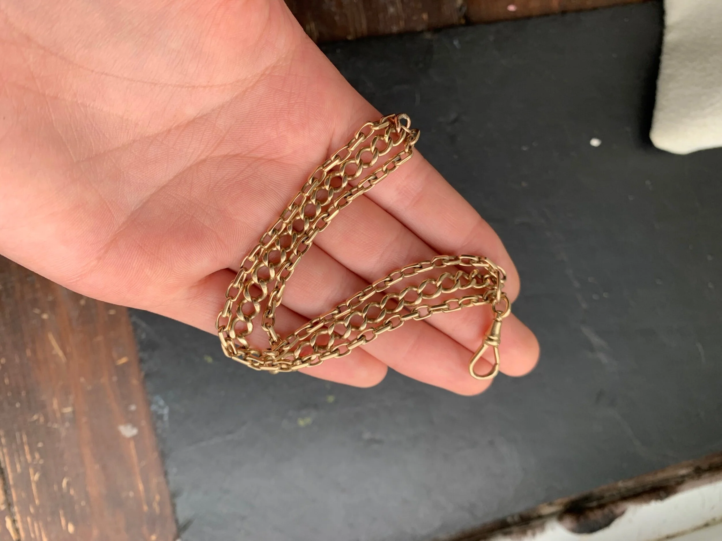 E2388439-60BD-46AB-8BB3-5CFDEEECC424