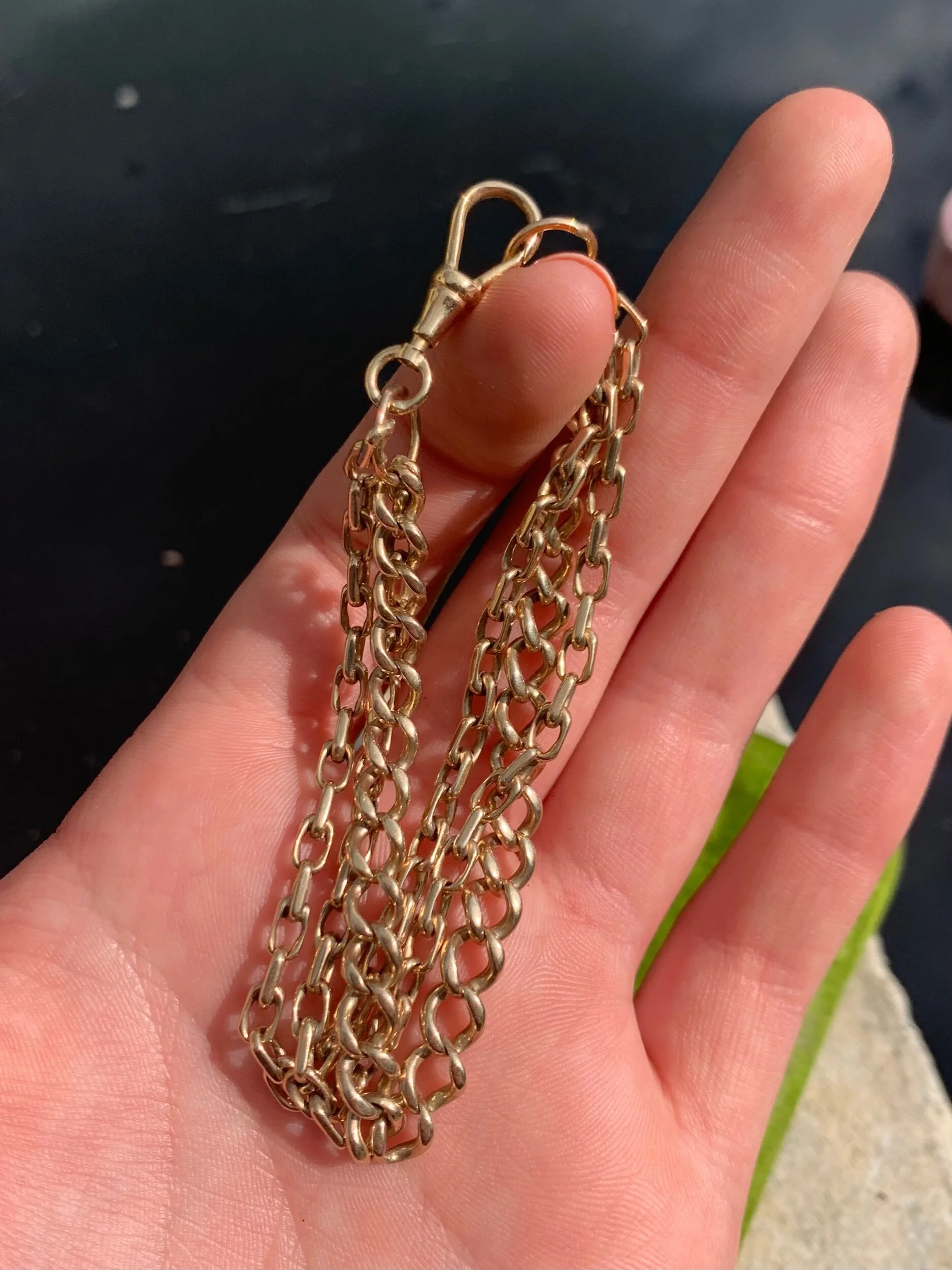 ED3EEEB4-7146-4280-A722-0A06F0D41A1F