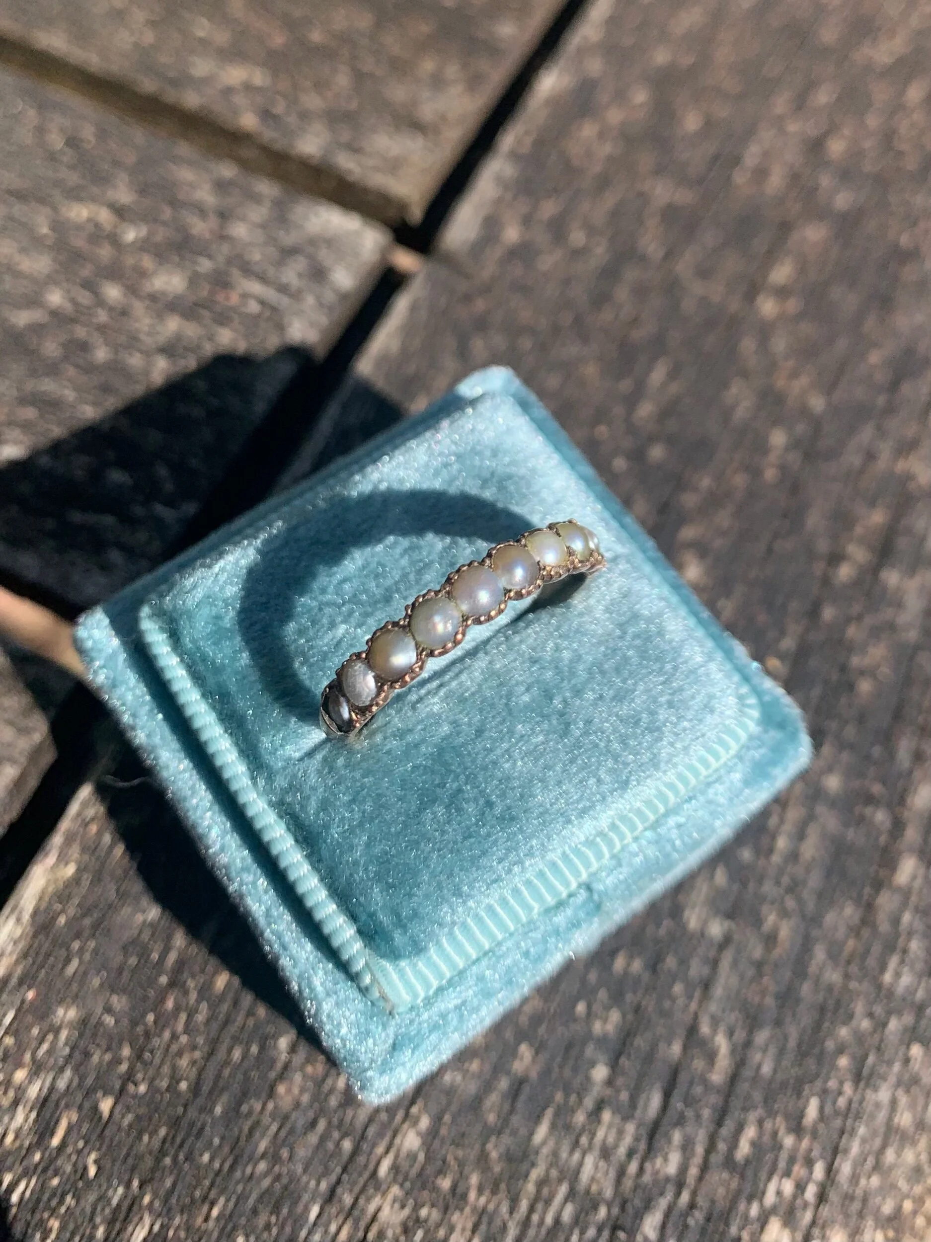 9ECC61DD-7430-4C11-9D23-1820E228C443