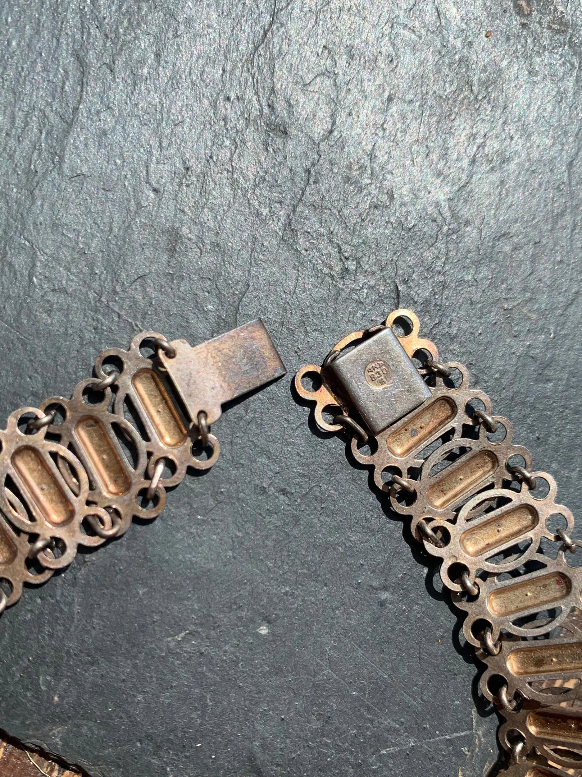 699E9C2E-887D-4ECC-A62D-F86CD0BD1649