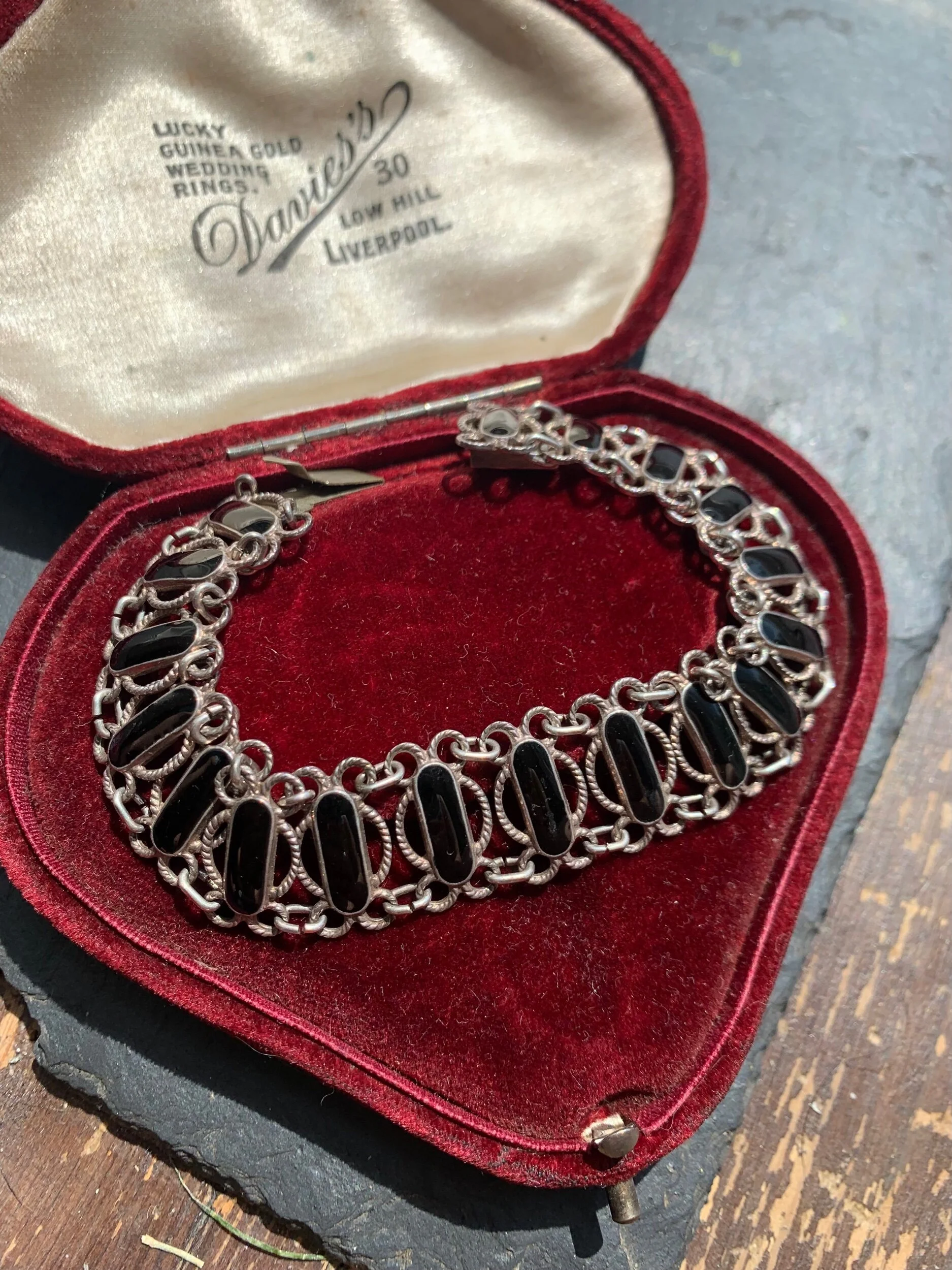 44017CC9-522C-4AA0-837D-2ECE868519CB