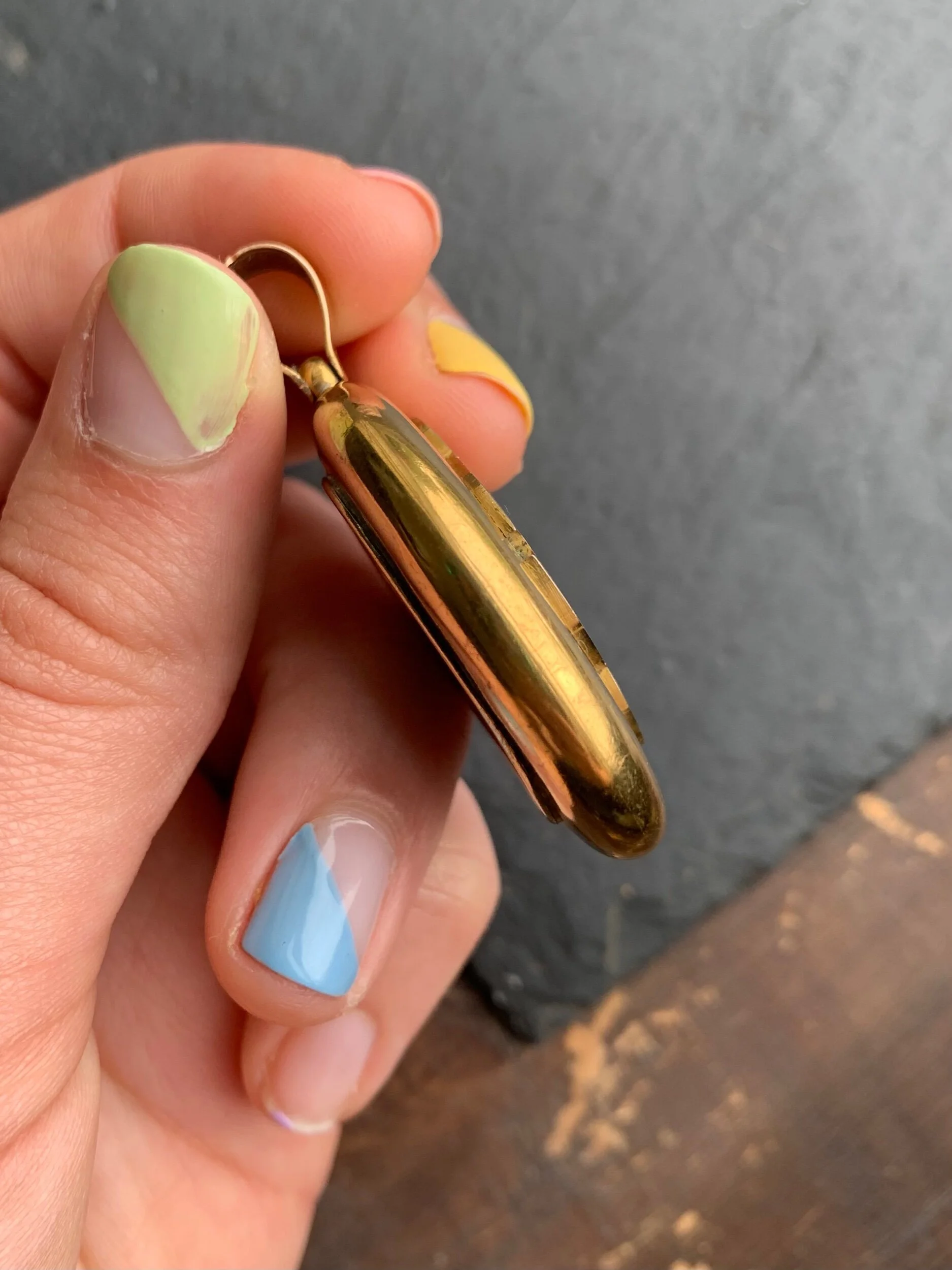 60E641D4-2C5E-4A91-8752-A49142CE0856