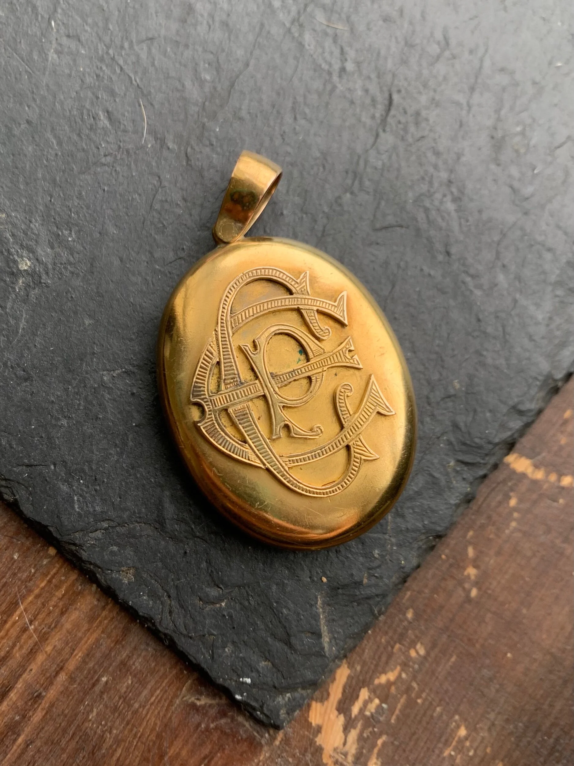 C8C80E70-223A-4108-86F0-E32263EC4FC4