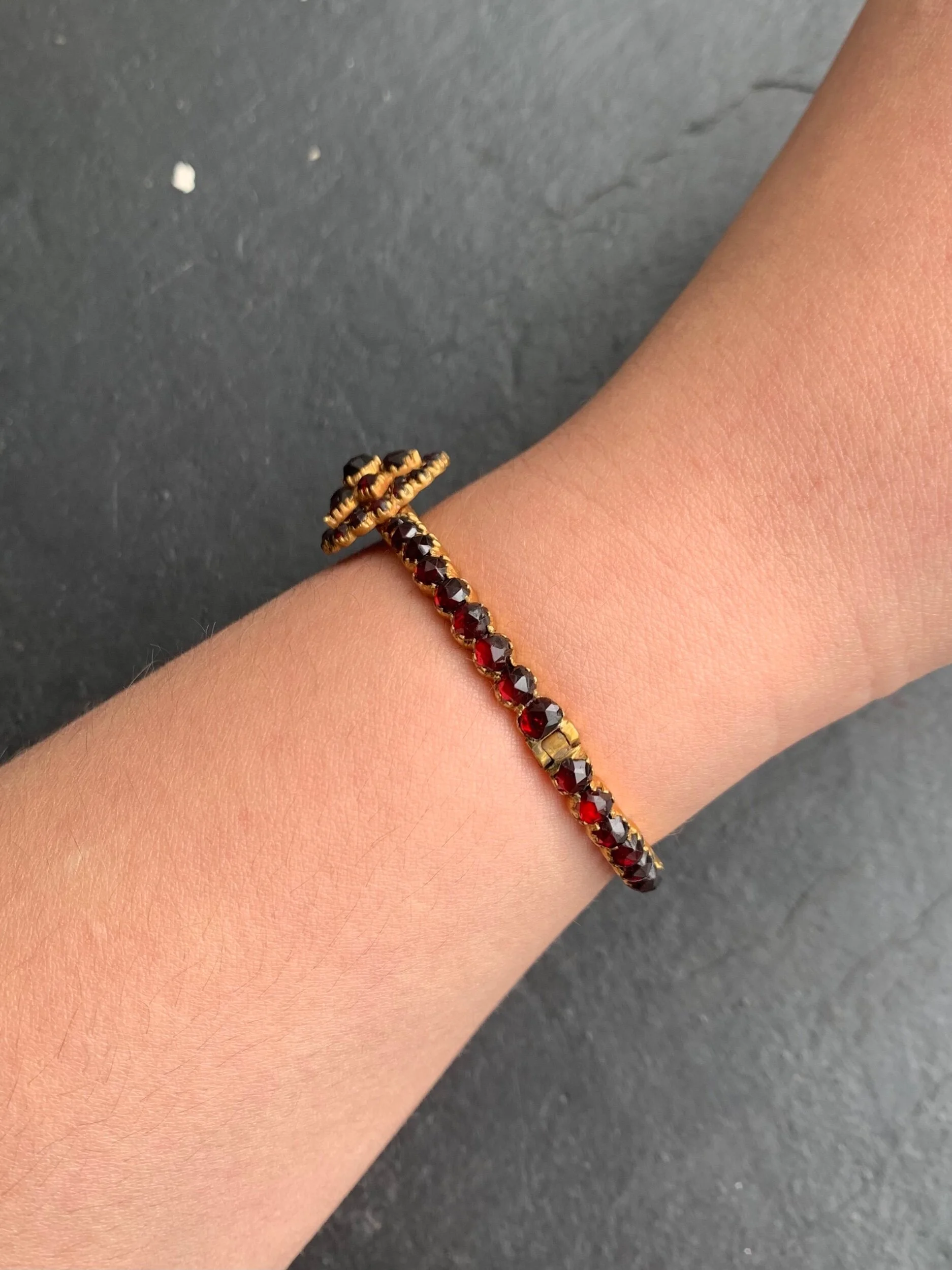 7221BE10-F07D-48A4-9437-C7FF91DAE86A