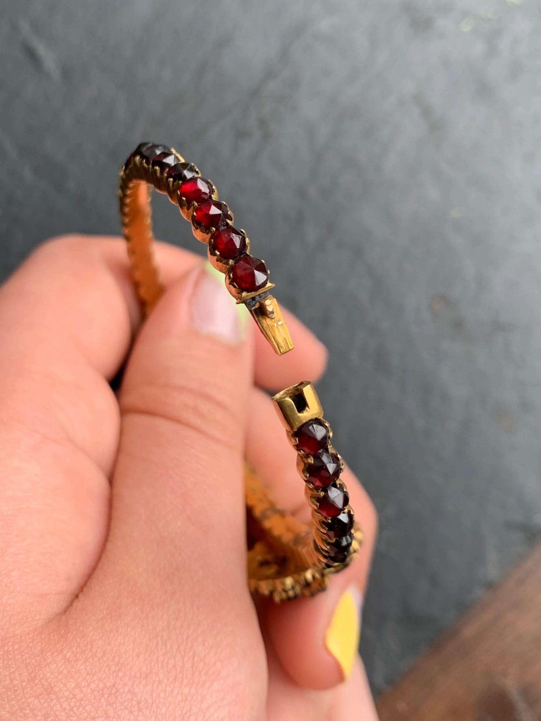 3BB8291B-CDF7-46CF-979C-28FE14AD77FD