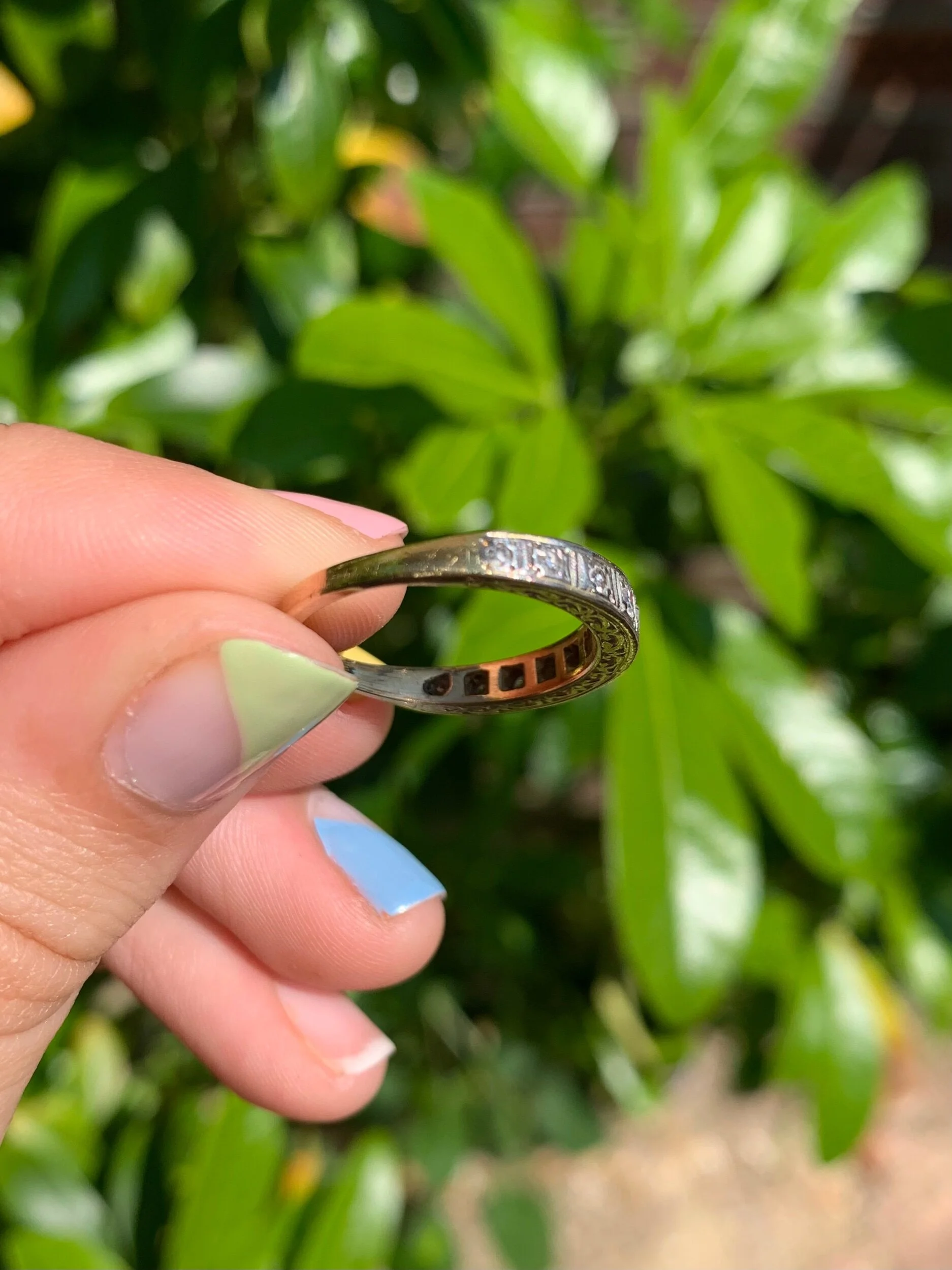 A7B2FBC5-6306-4614-9876-46B90D94F8F4