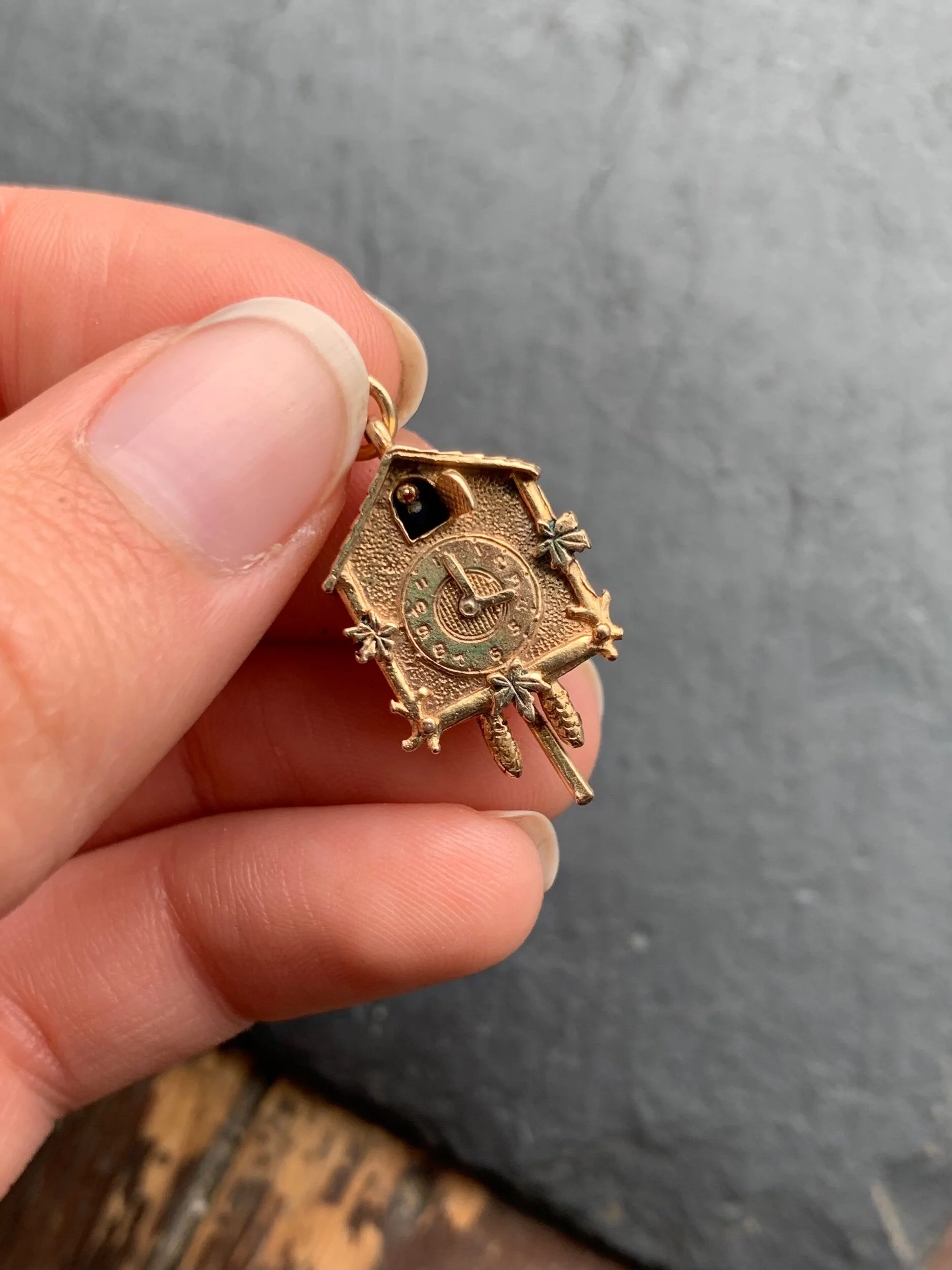 75F01F57-AA8E-4A54-8306-9175D2E358D4