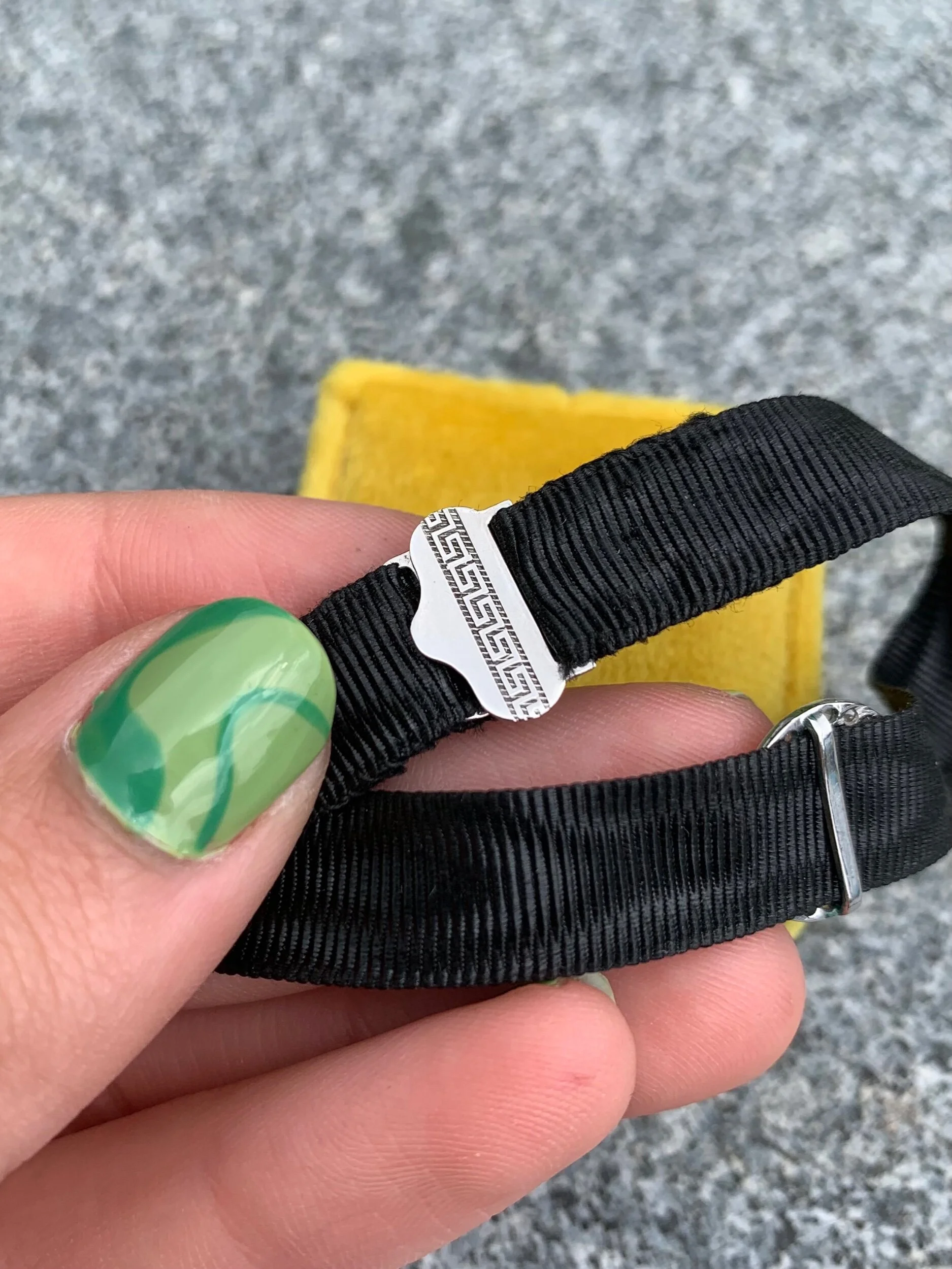 B2C4B4F5-1CF5-42A2-B649-F366E68582D8