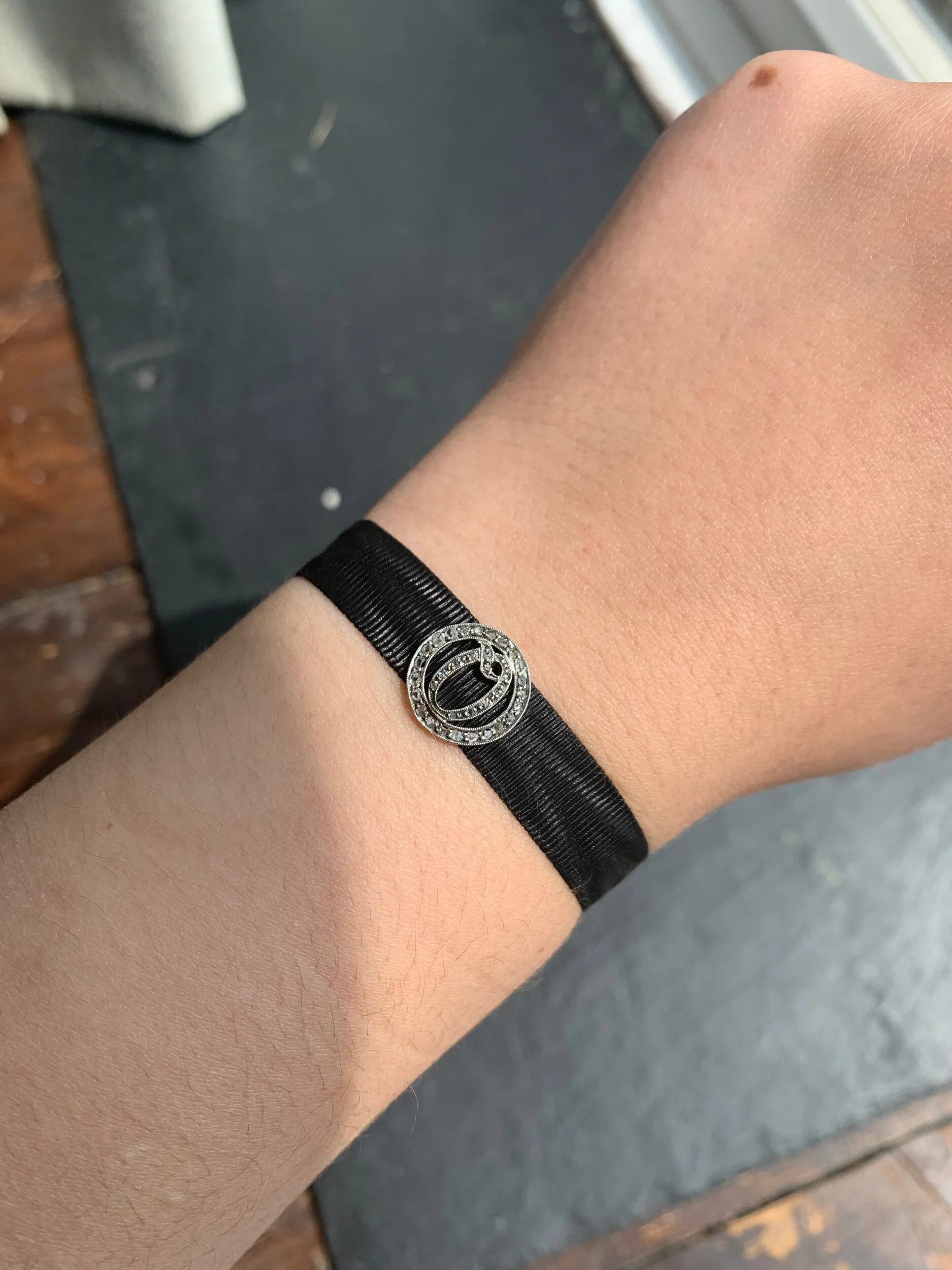 BB5B97D6-9CF5-4AED-8D1E-31BB0D8AF295