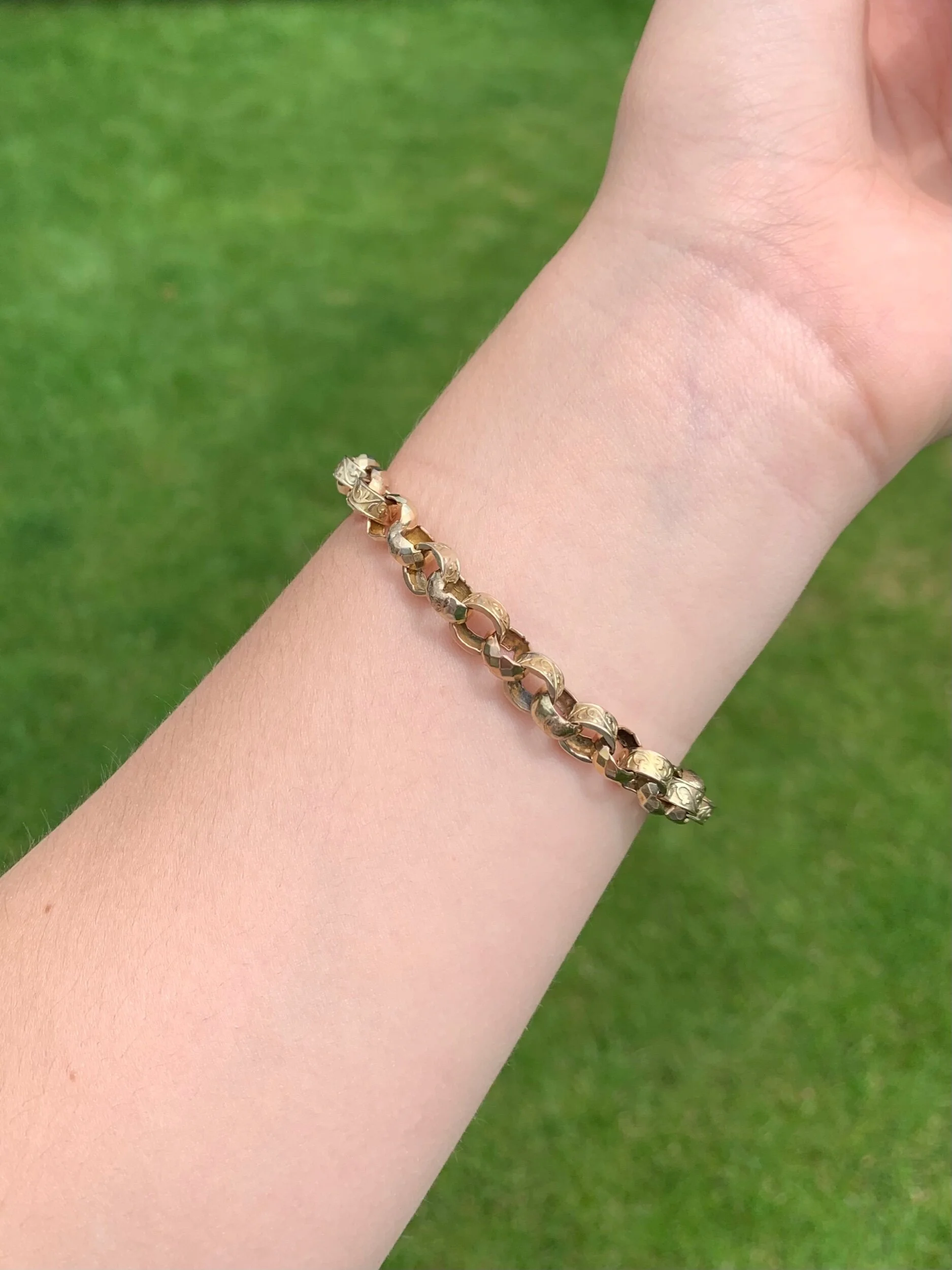 E28D7815-433F-44D8-8D2D-BF49D96A5753