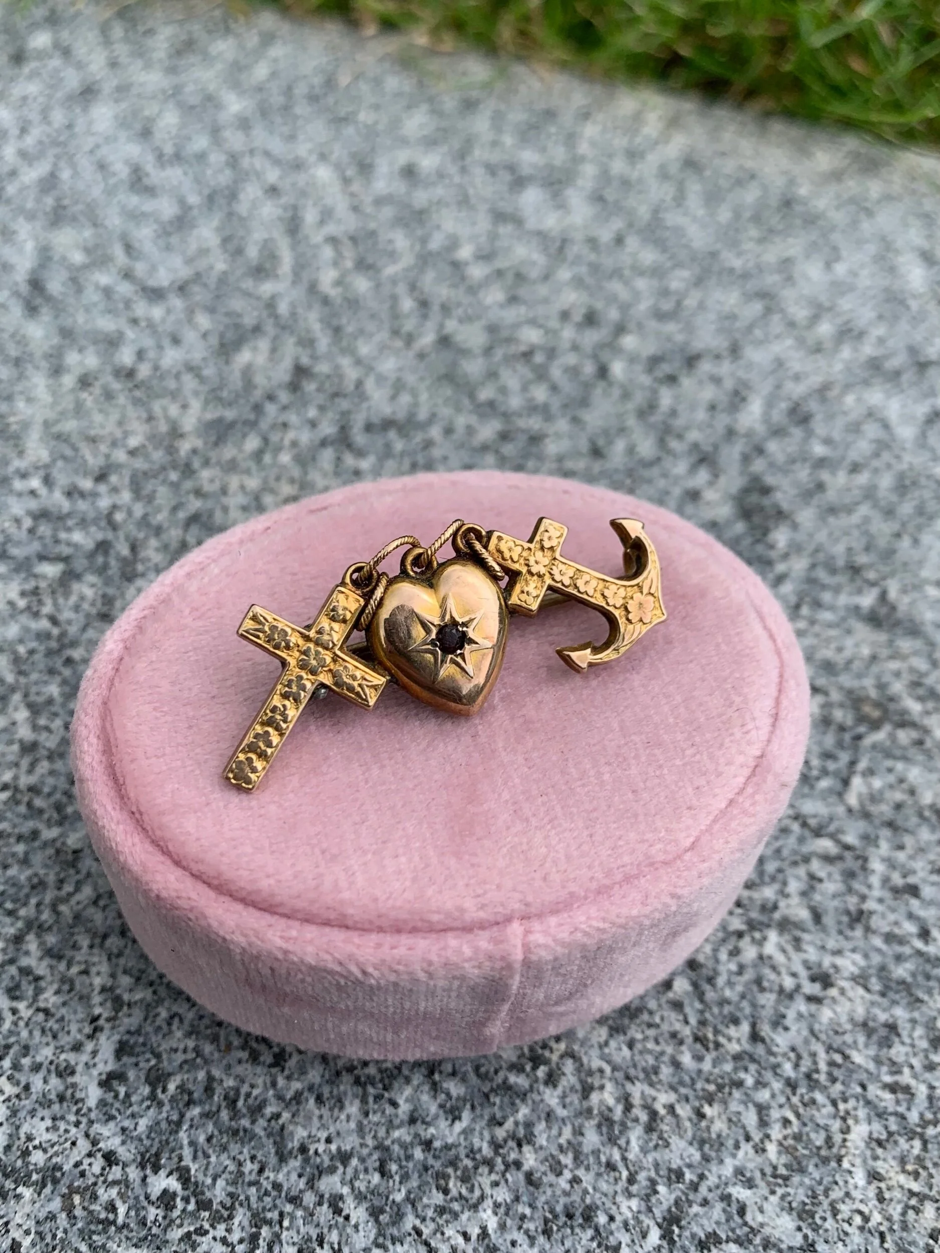 56679E7B-DD4E-4DB9-9BD5-592AC10FBD71