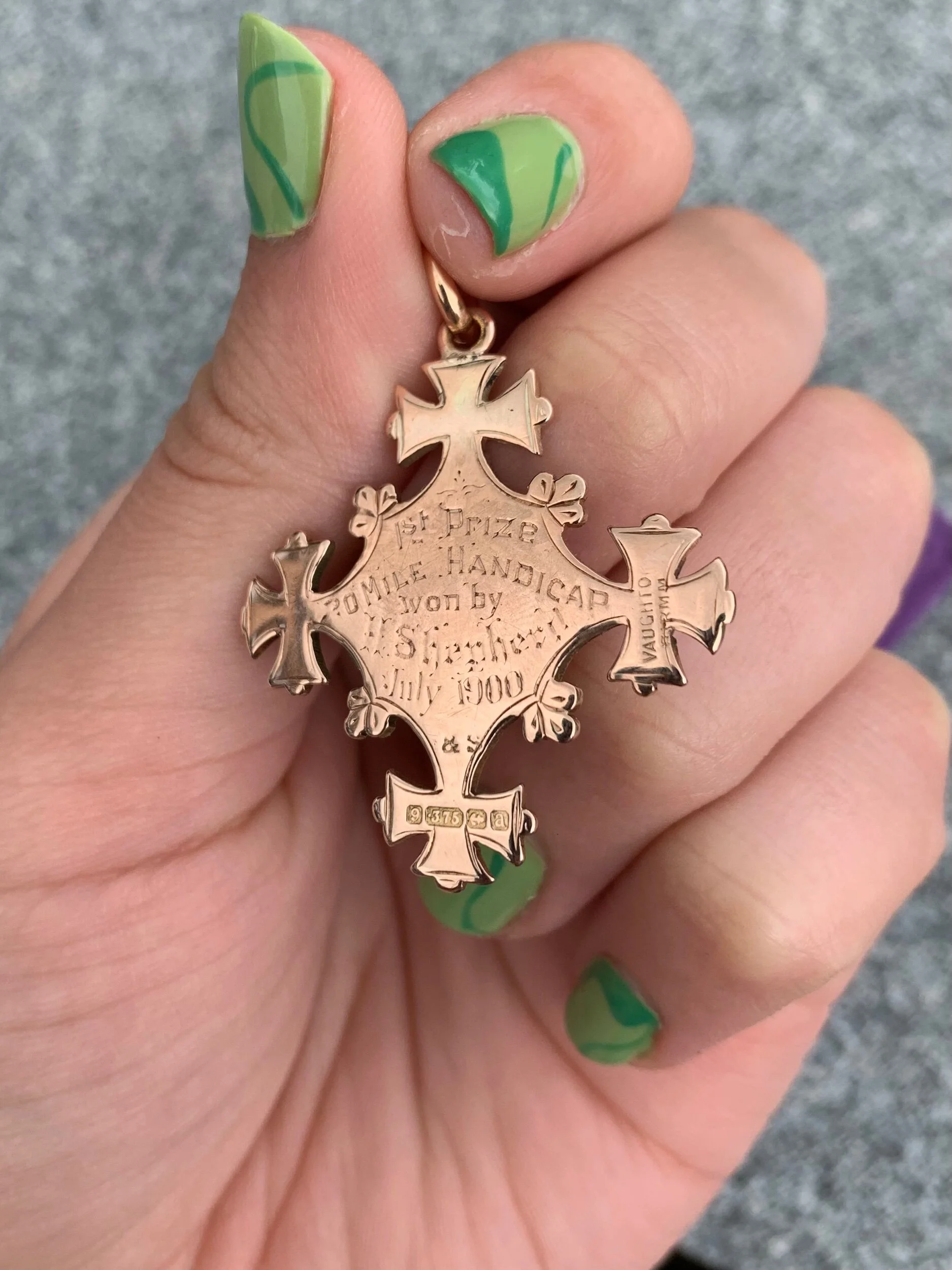 776B8816-3C80-4975-828E-8C56288C9969