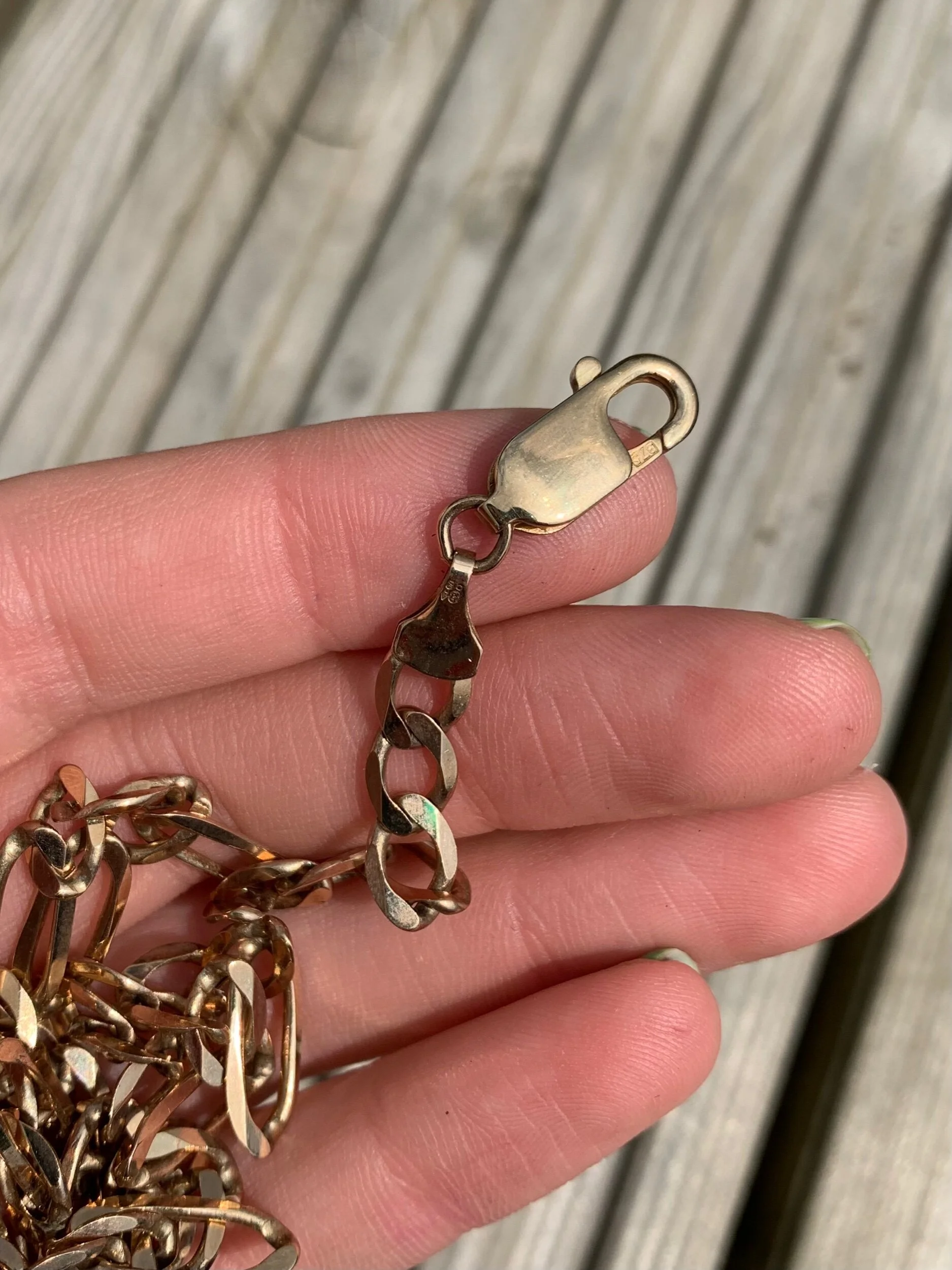 D368EE70-8F3A-41D9-8A21-1C8F8F13122B