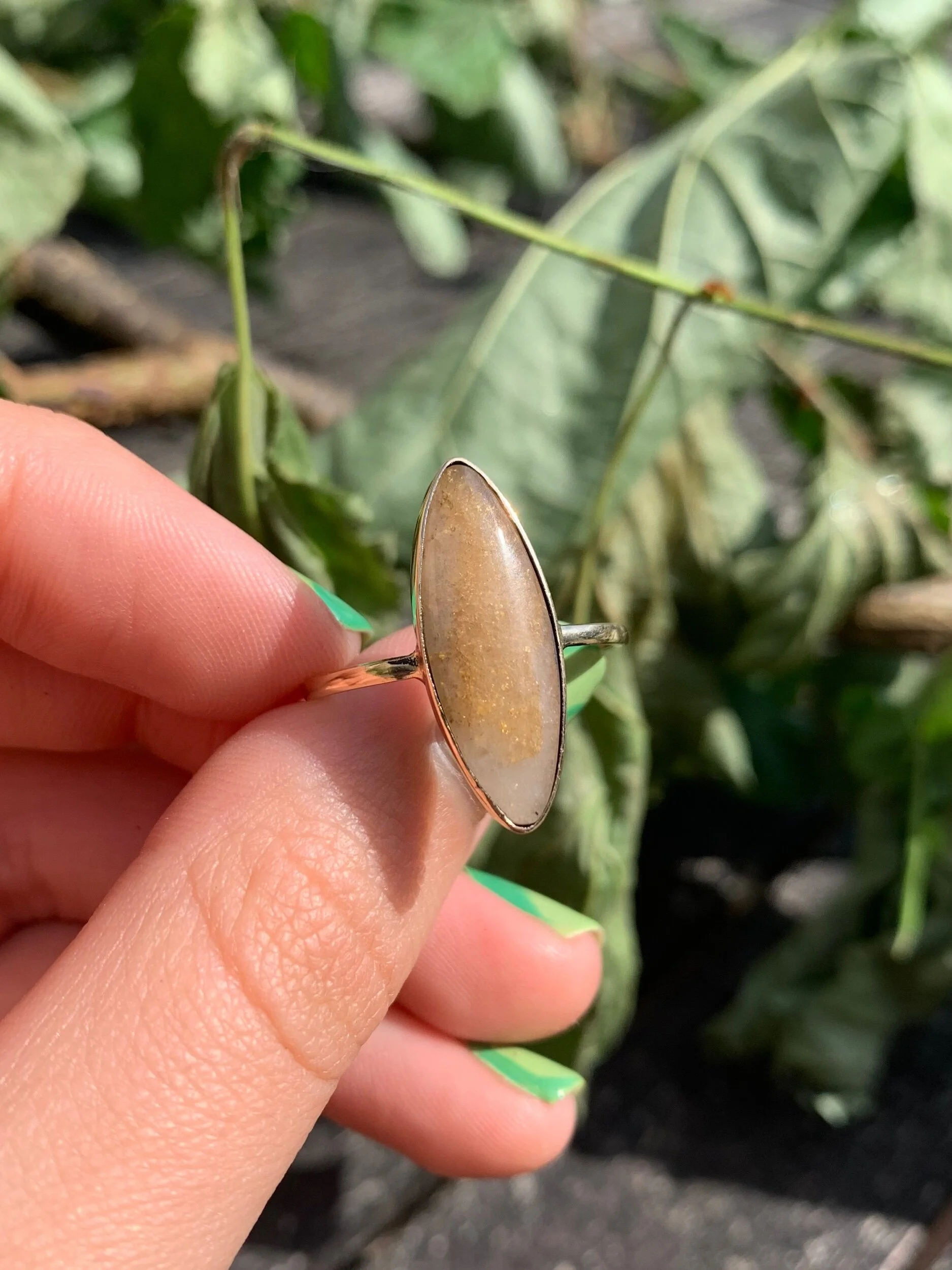 B0F7B762-4690-4FE1-9529-65F7F34225F7