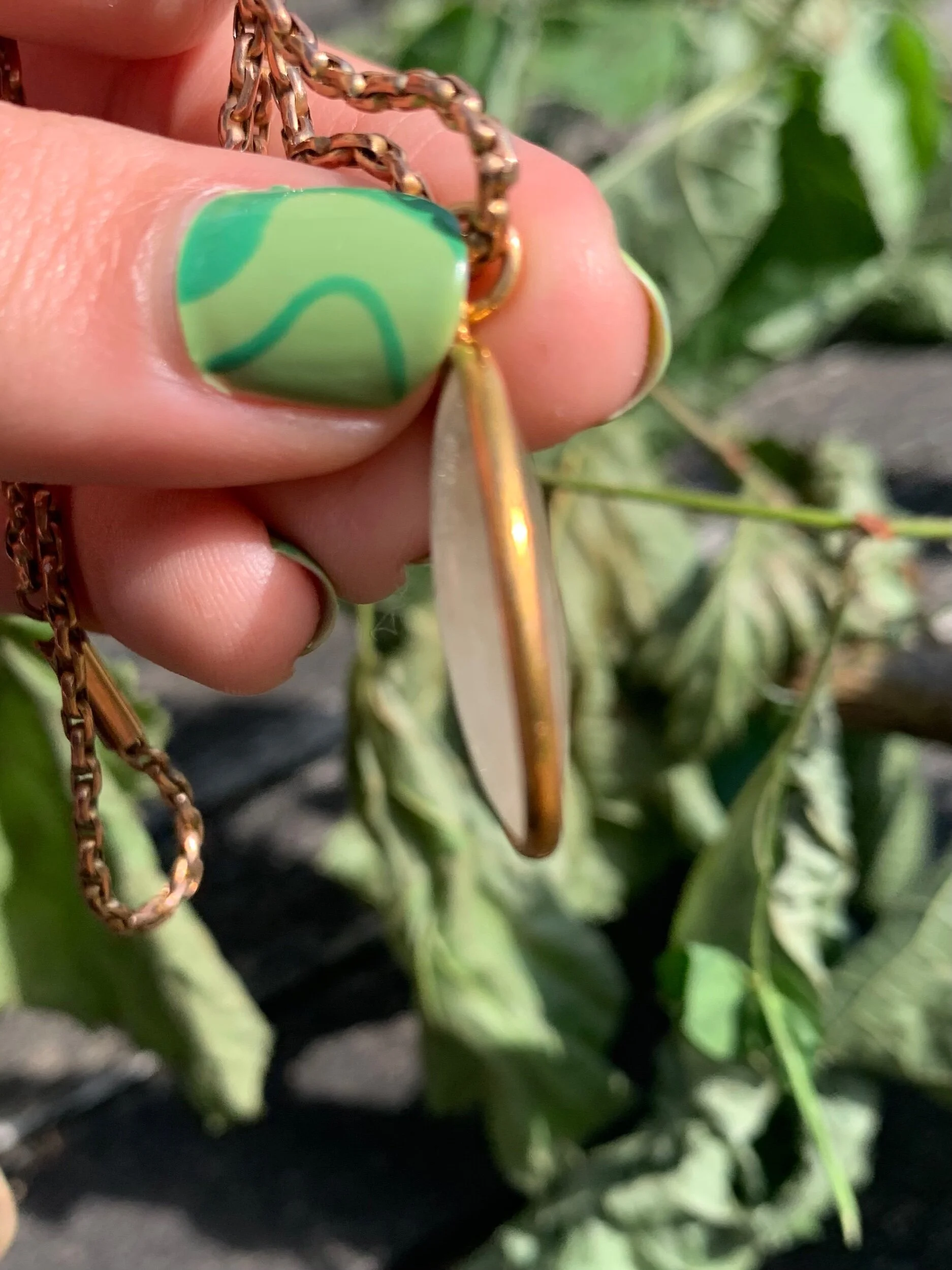 AB89268F-2ED6-4DBE-984A-CE294E959A79