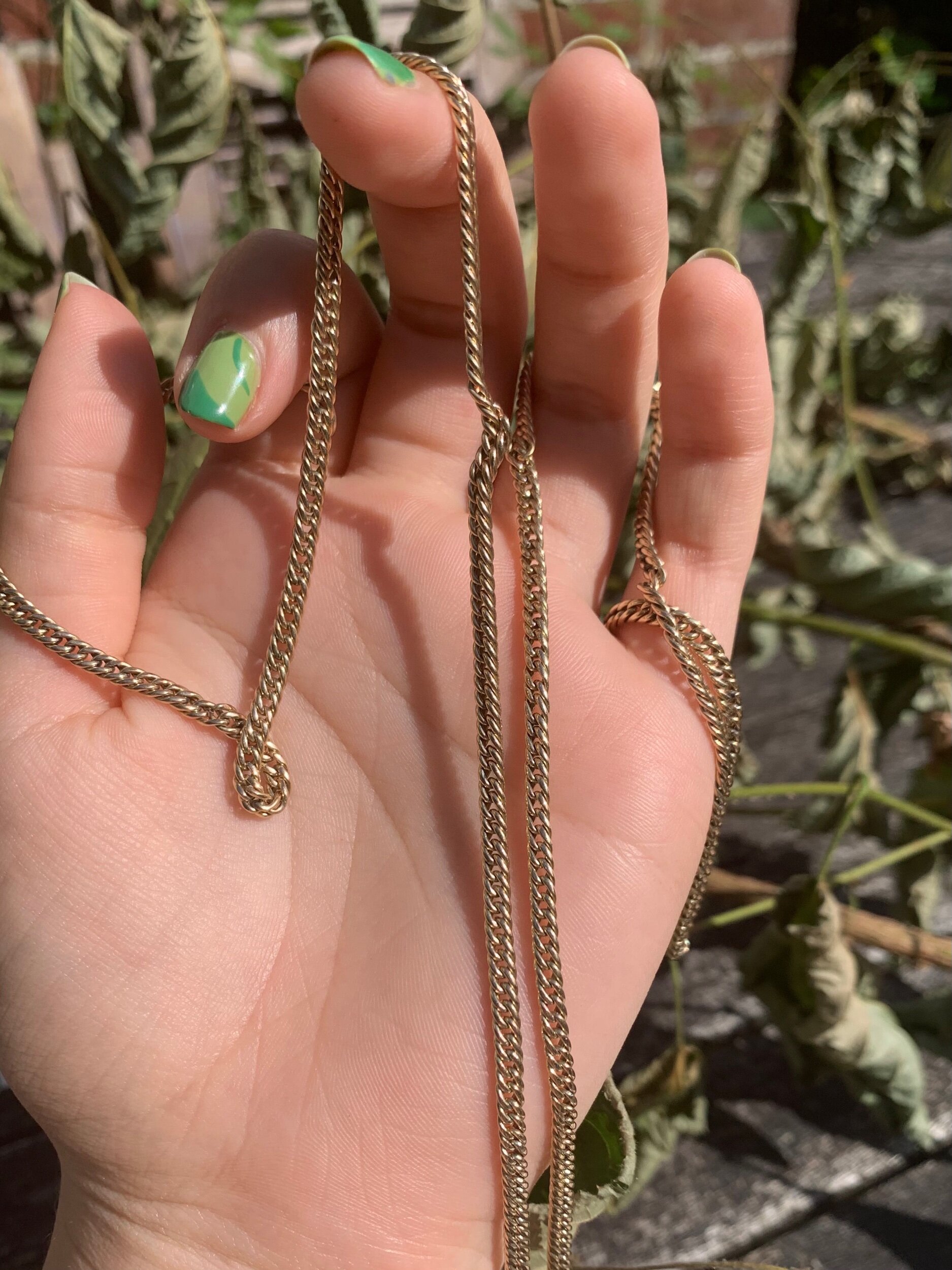 8BCC0DD0-61C8-4667-9EB6-1648F1584147