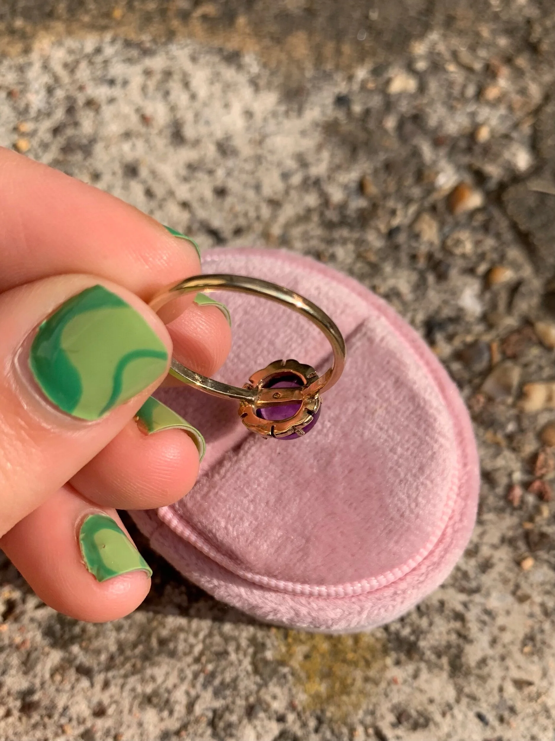 08B3AB9F-7B7C-46BC-8502-5F089DA70166