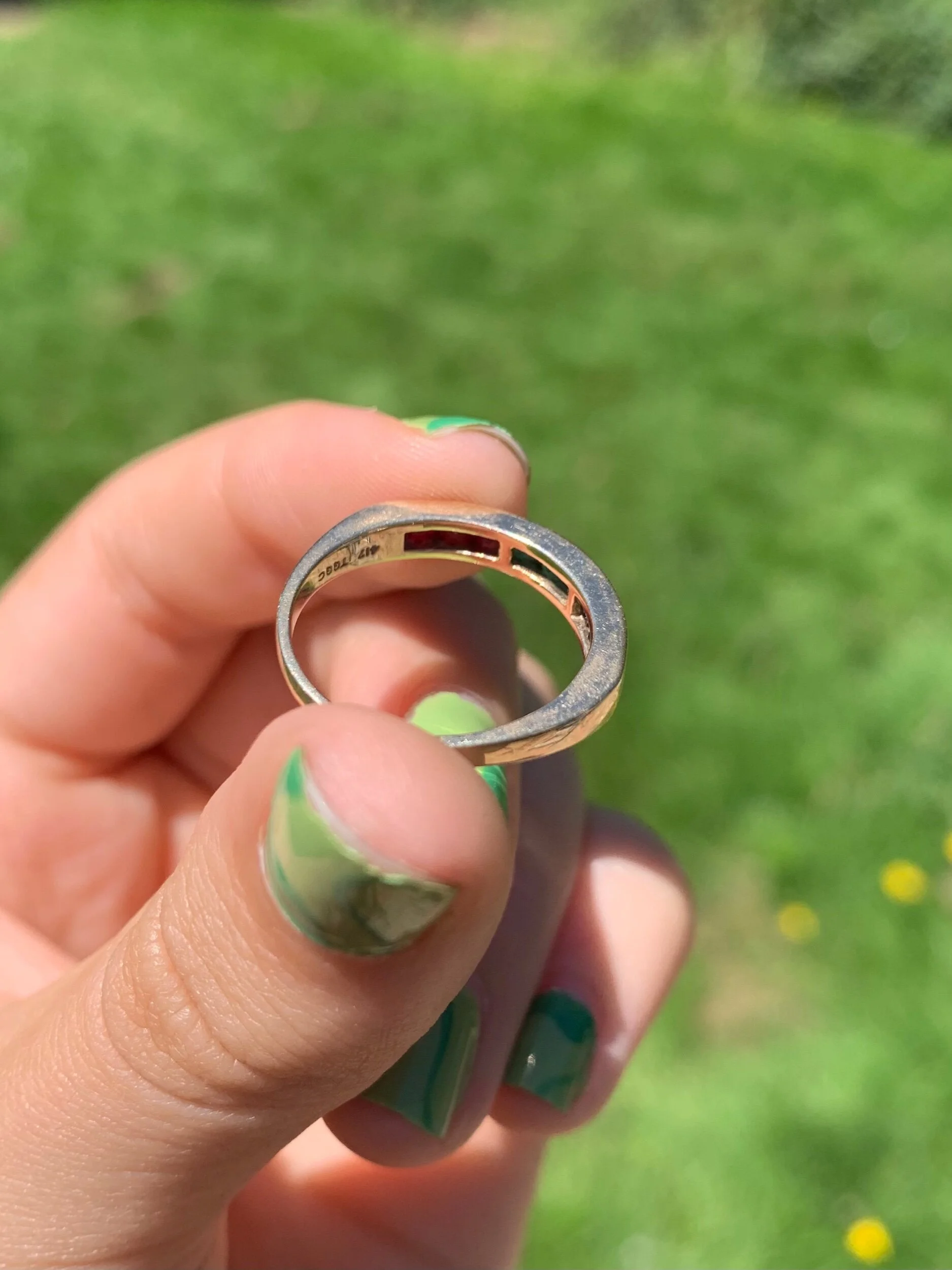 089E2606-CA2D-4EA6-87E0-621C945BEA00