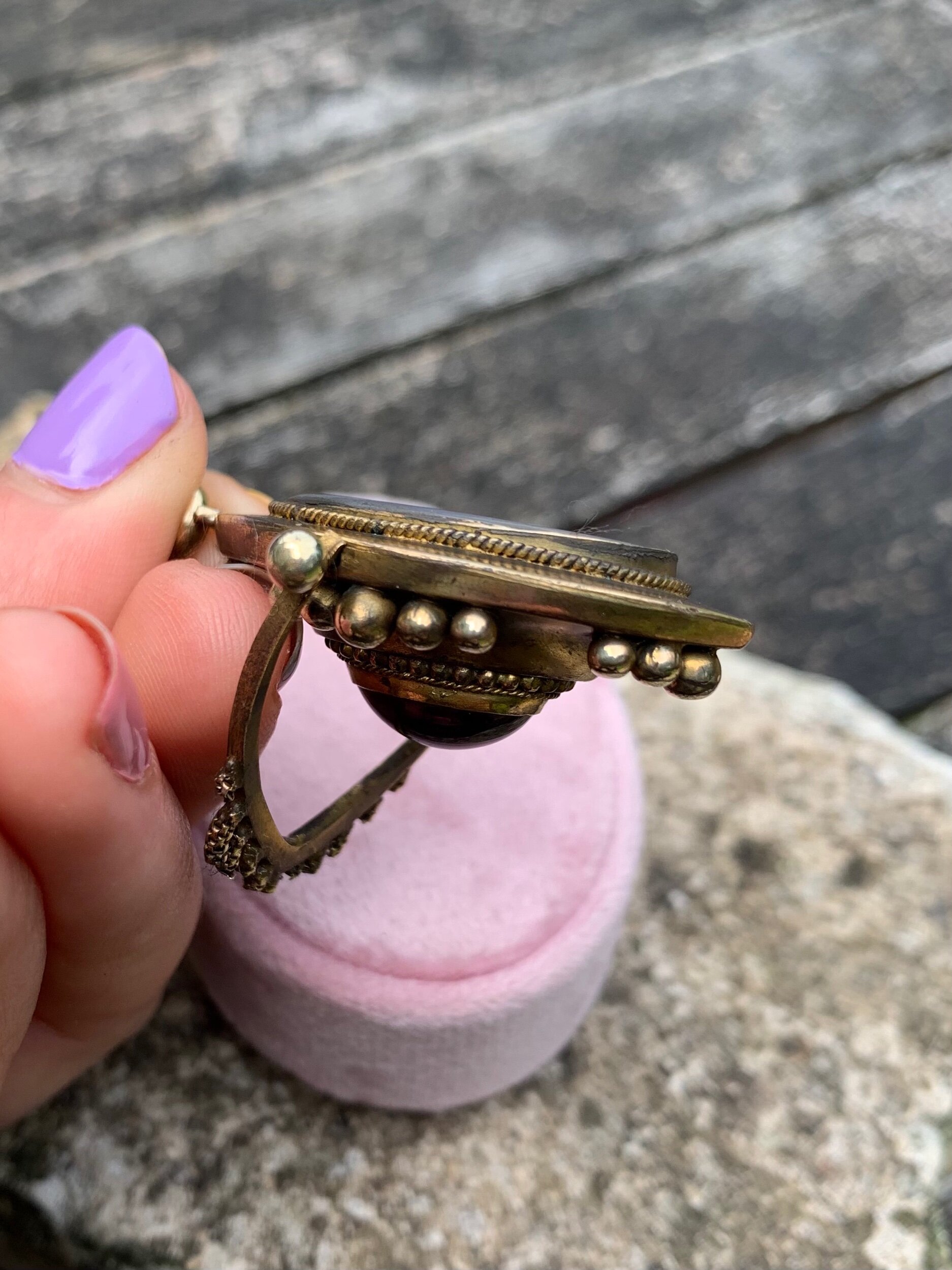 0CF85DCB-0A2A-4BA6-82A0-5BD2FCA190A4